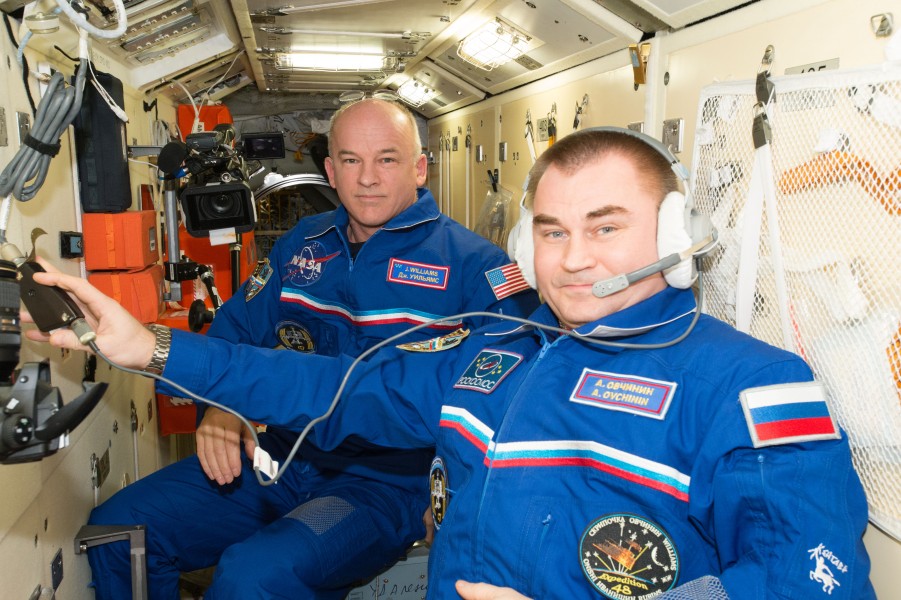 ISS-48 Jeffrey Williams and Alexey Ovchinin in the Rassvet module