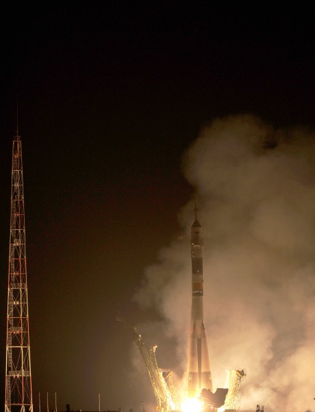 Soyuz TMA-20 rocket launches 1