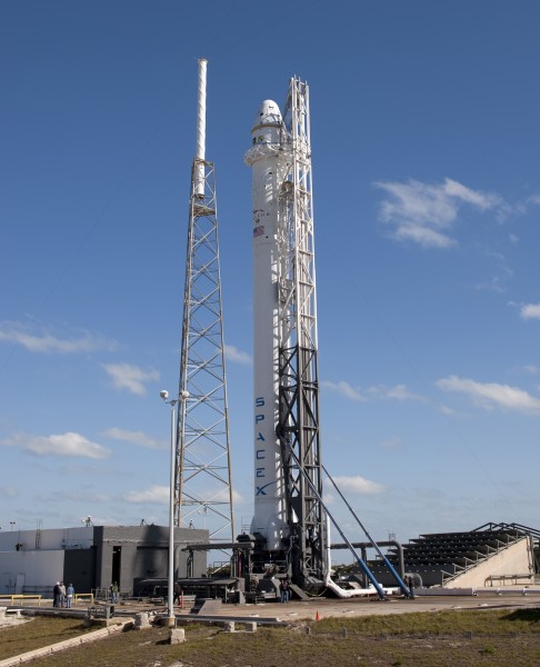SpaceX Falcon 9 with Dragon COTS Demo 1 before static fire test