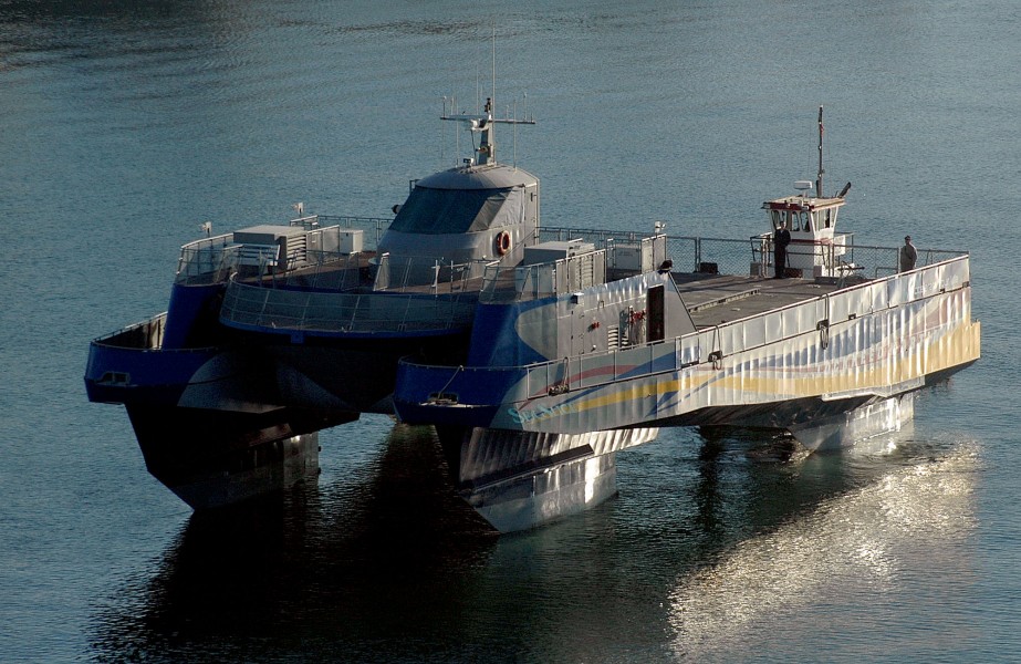 USN experimental Small water area vessel