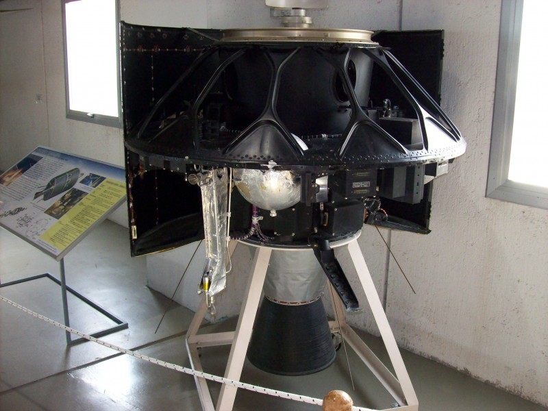Vigna di Valle 20110812 — Satellite SIRIO