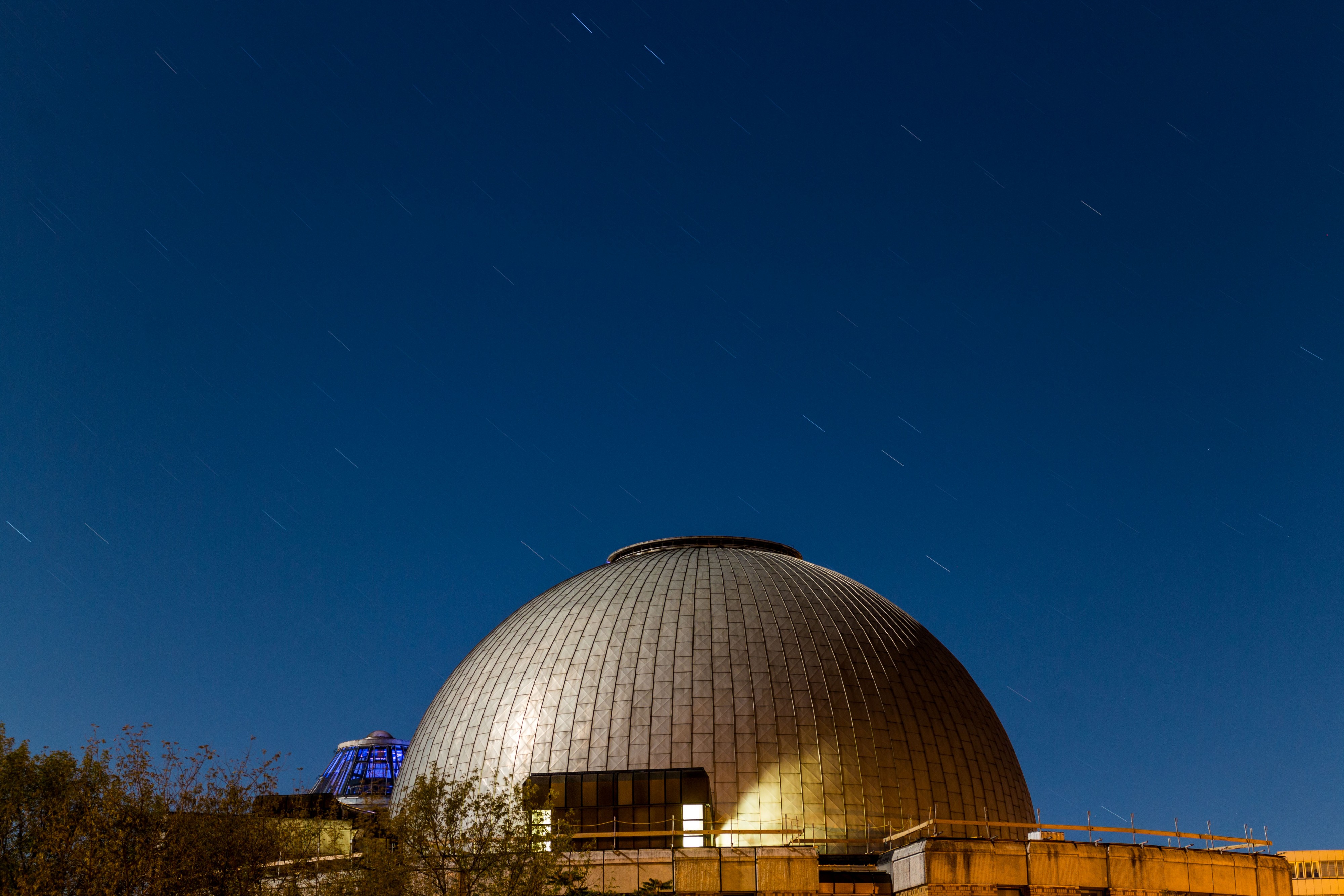20150928 Zeiss Großplanetarium at night IMG 0554 by sebaso