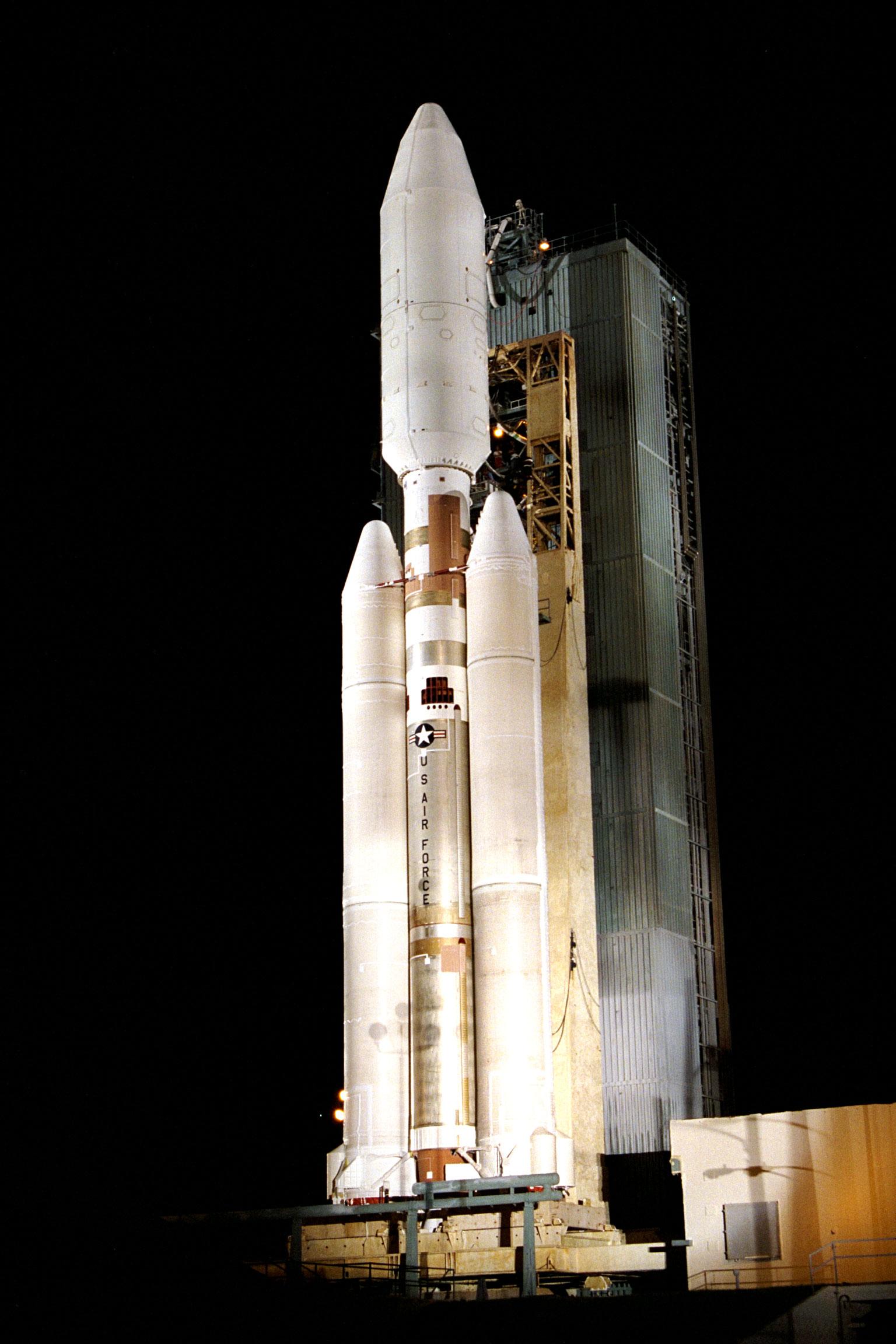 Titan 4B with Cassini-Huygens on board with the second launch attempt at Lauch Pad 40