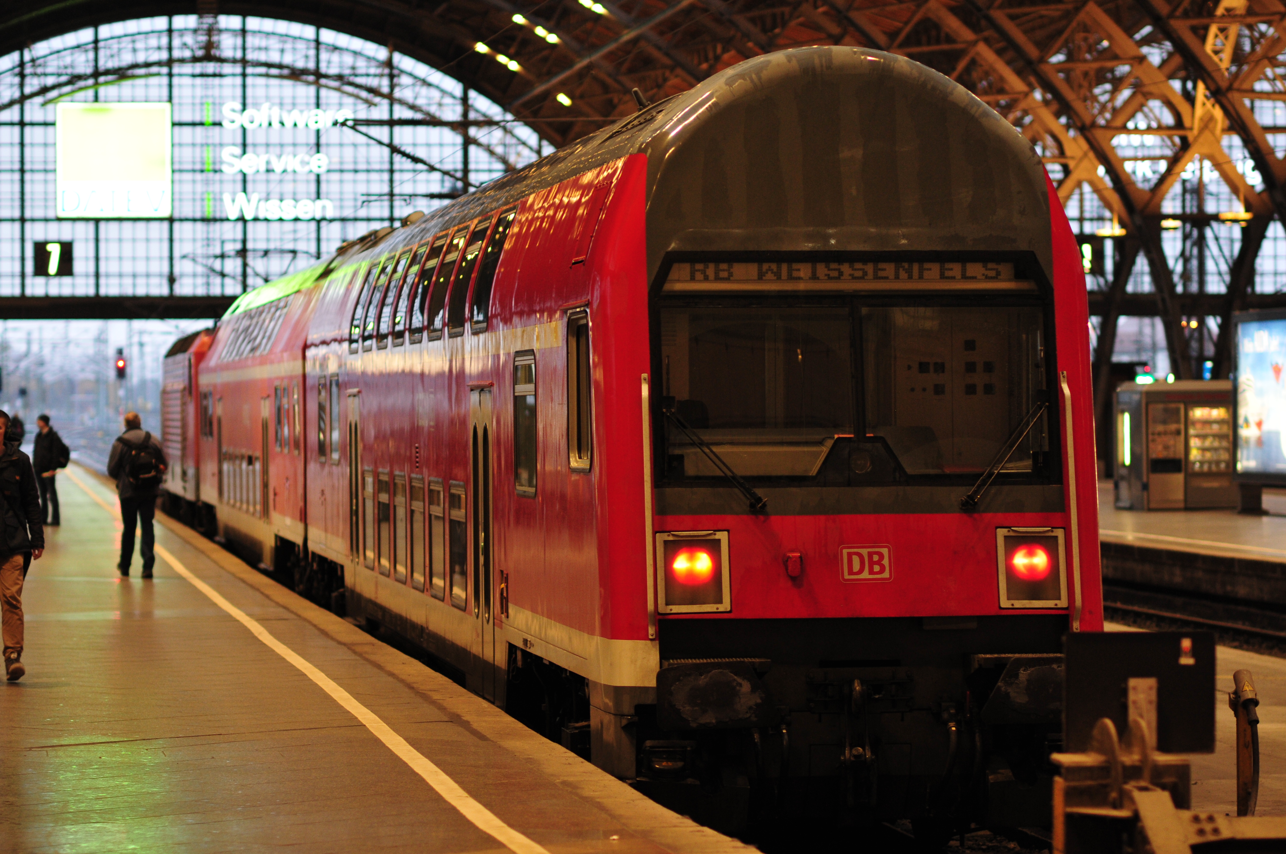 13-01-04-leipzig-hbf-by-RalfR-04