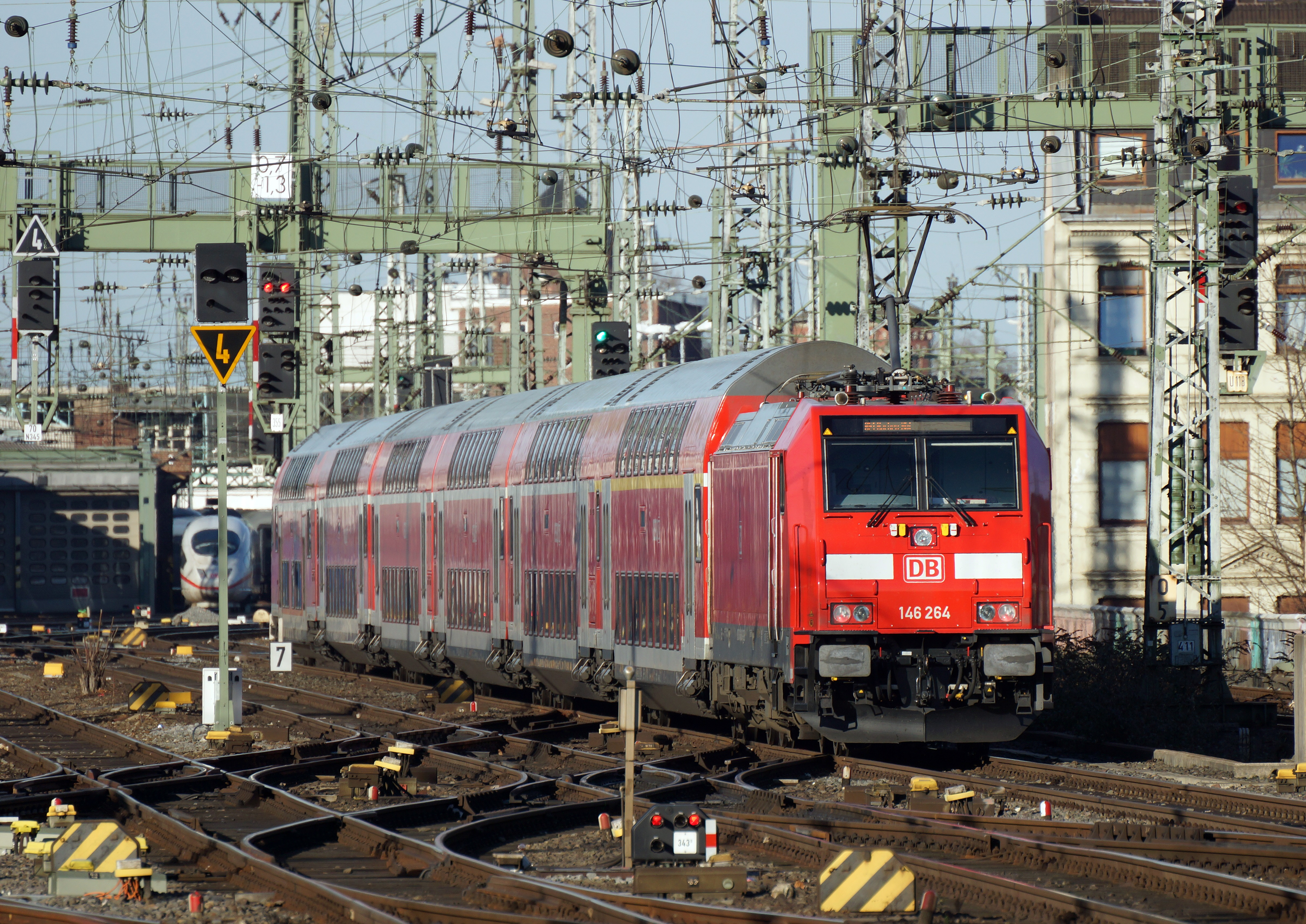 146 264 Köln Hauptbahnhof 2015-12-26-03