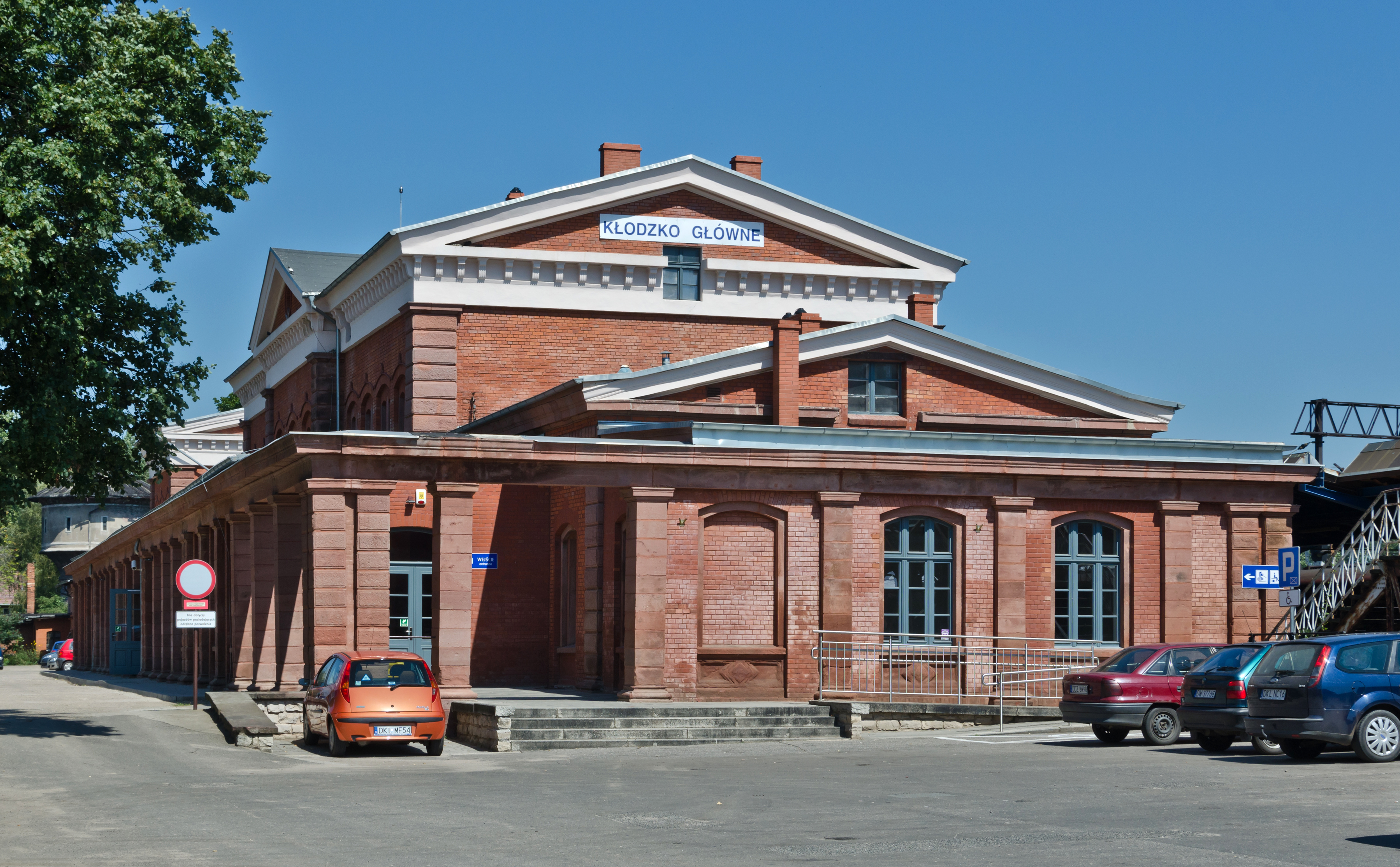 2014 Kłodzko, ul. Dworcowa 01