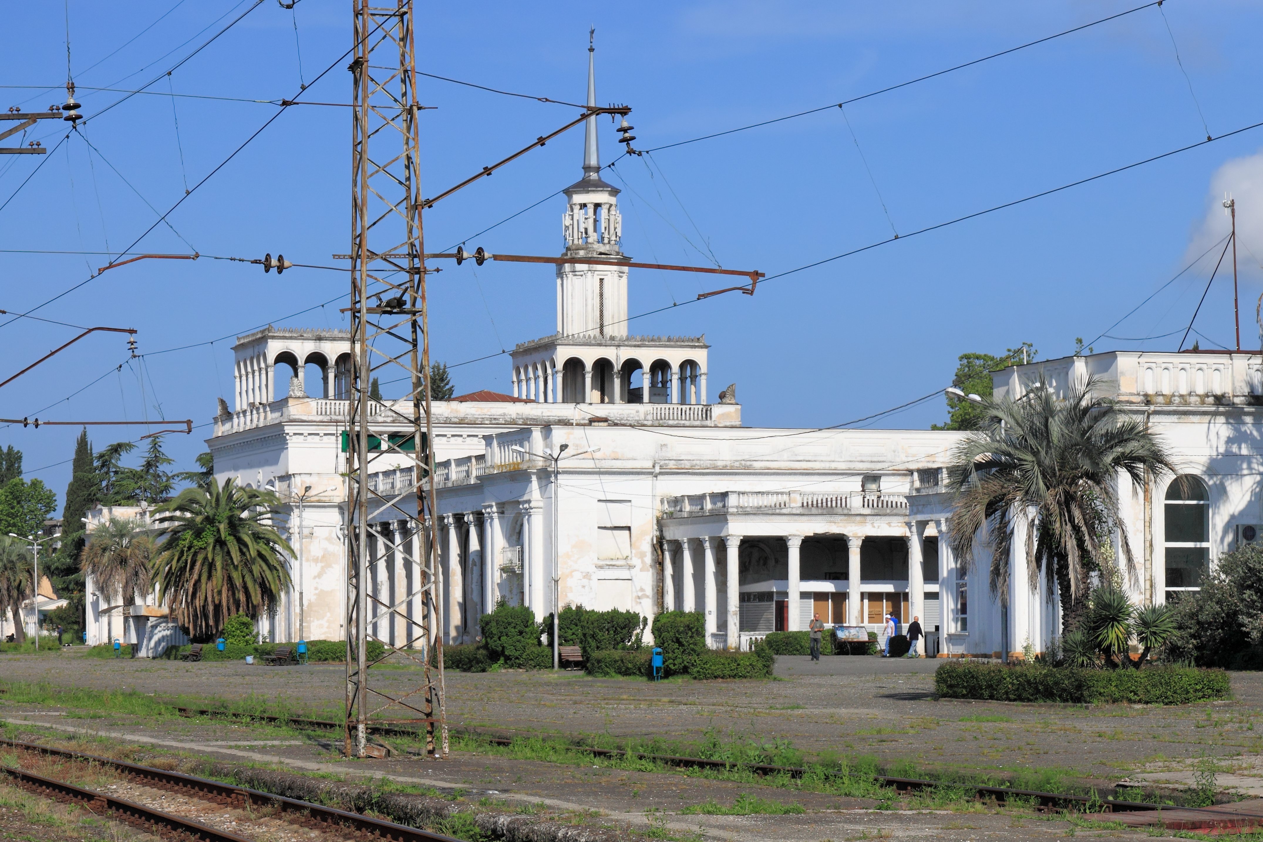 2014 Suchum, dworzec kolejowy (04)