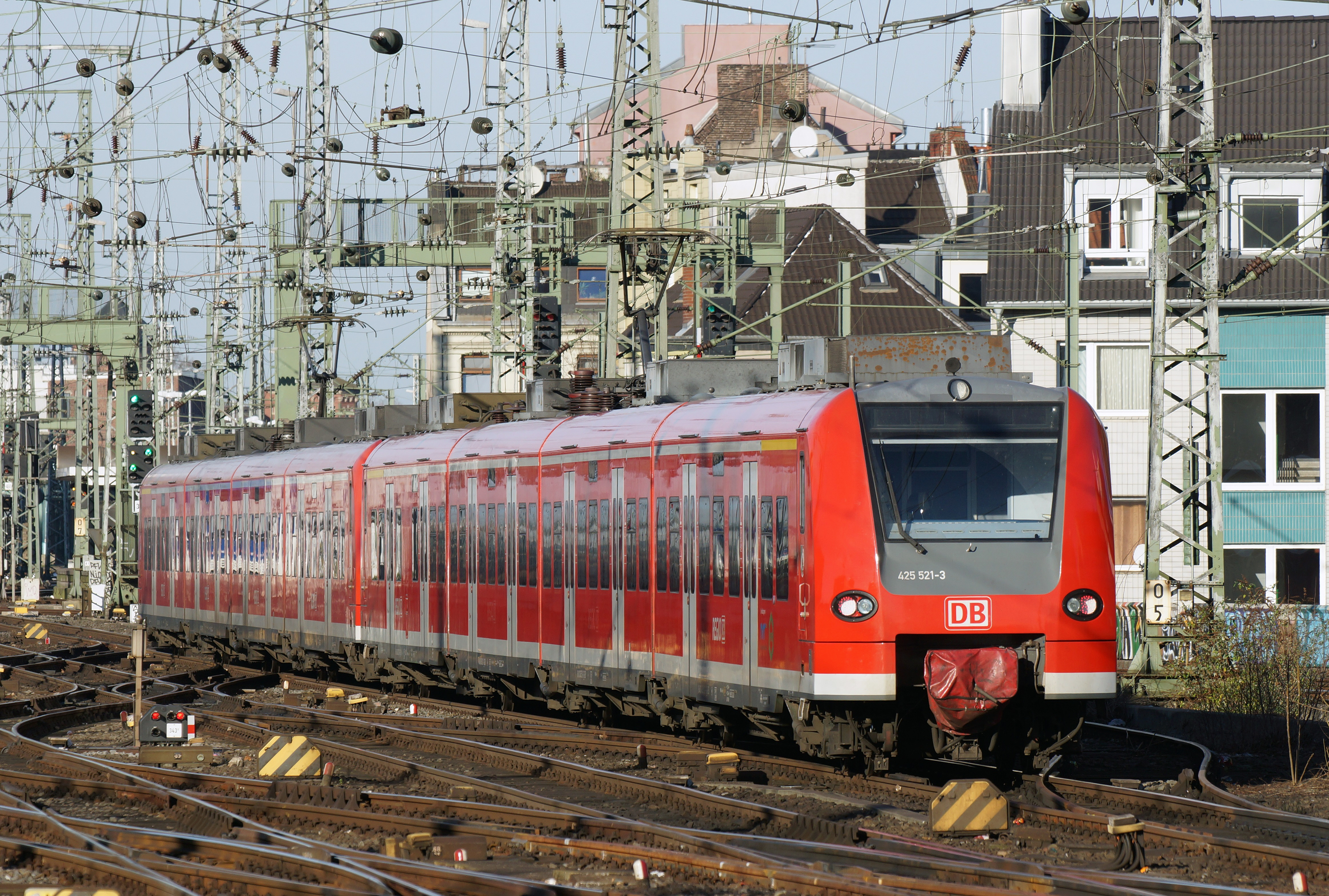 425 521-3 Köln Hauptbahnhof 2015-12-26