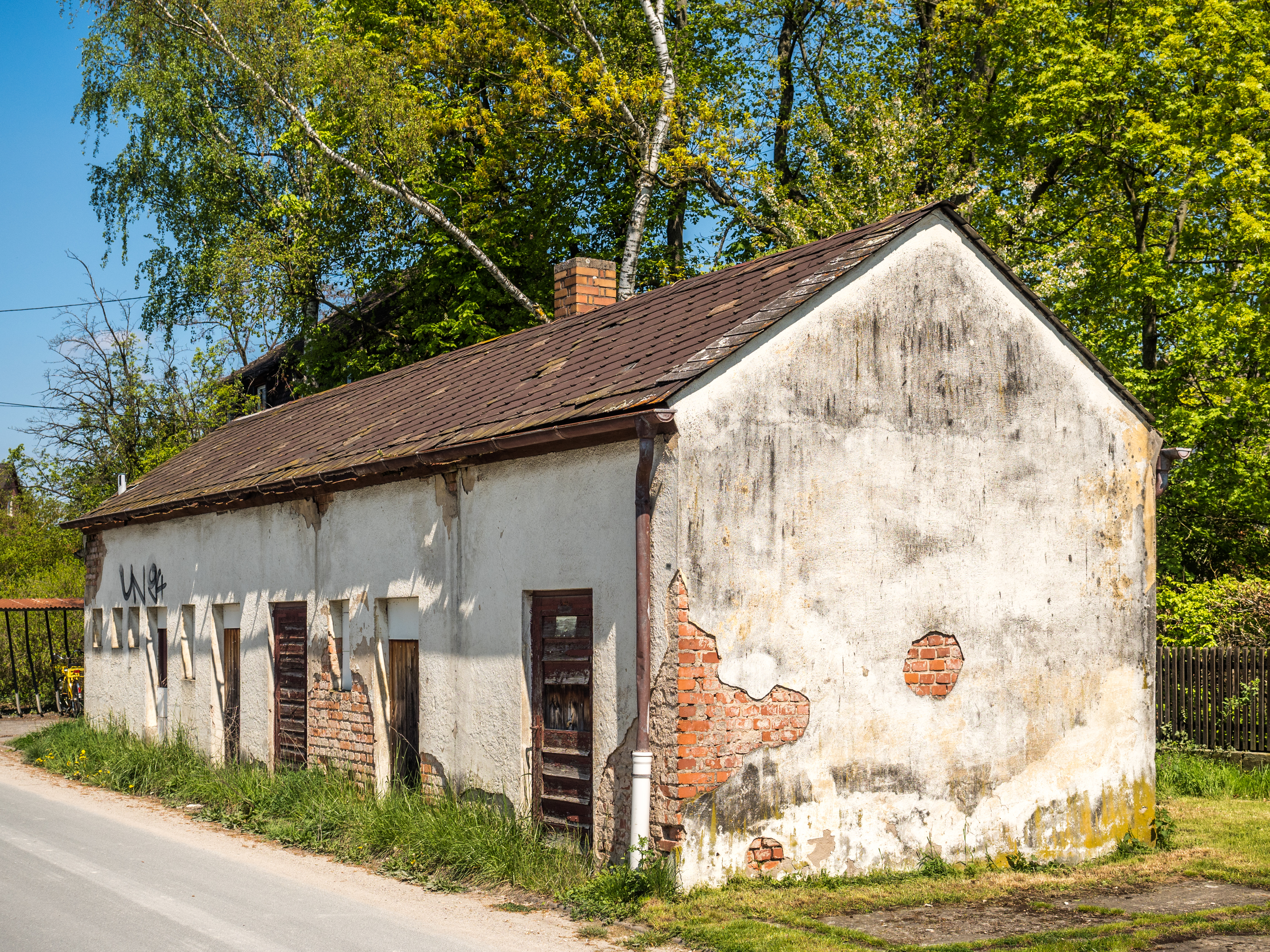 Bahnhof-Buttenheim-P5022933