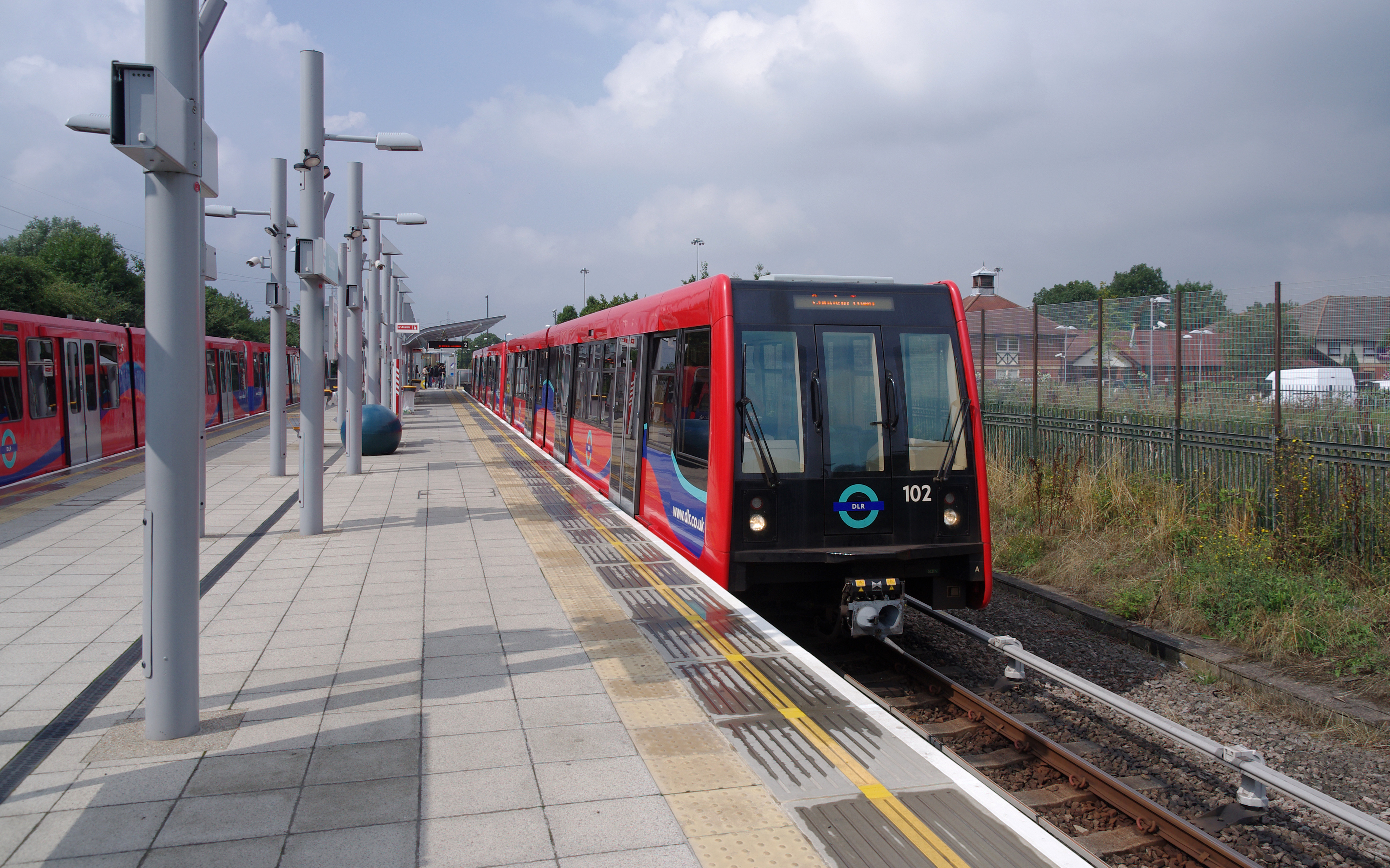 Beckton DLR station MMB 02 121