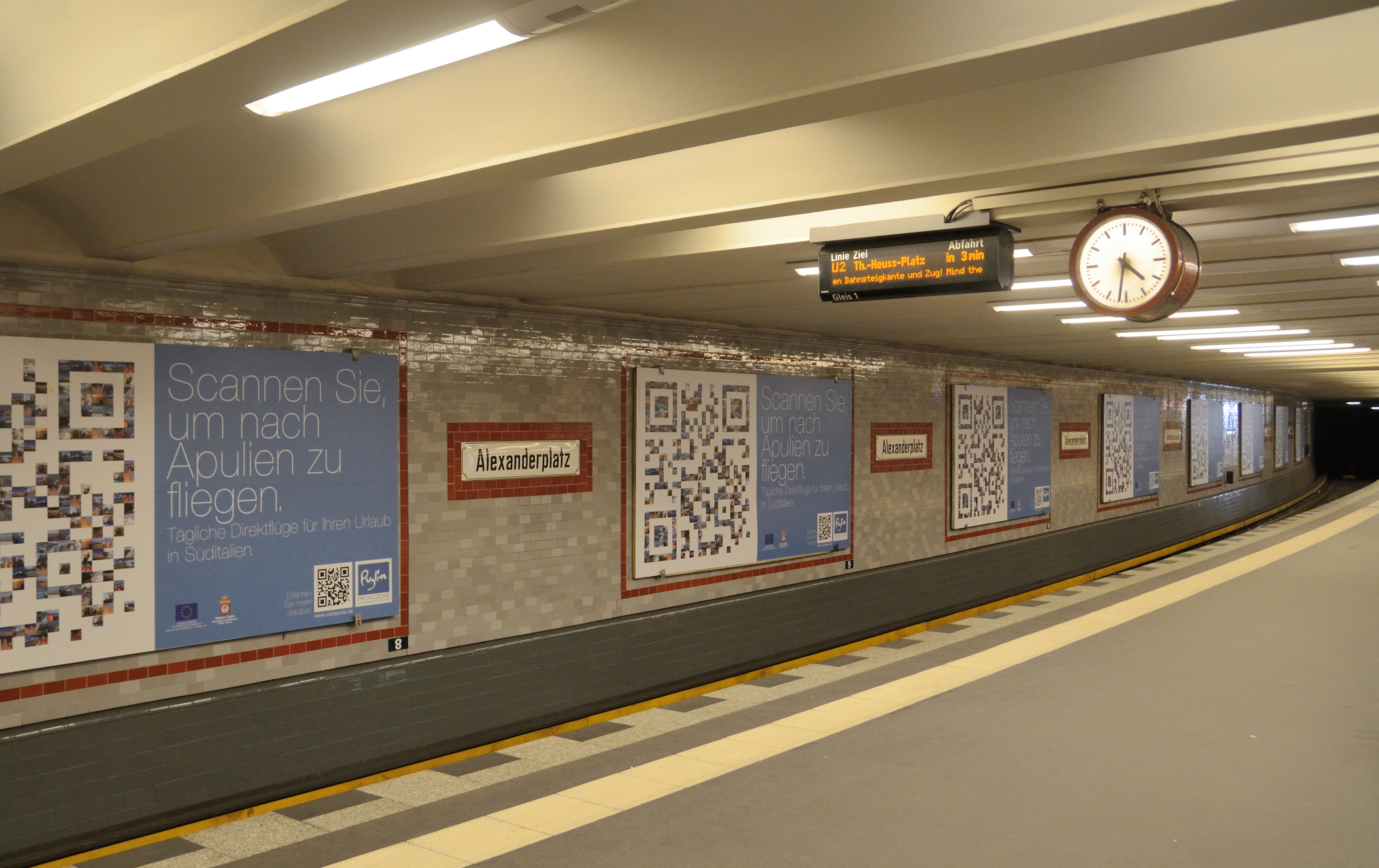 Berlin - Bahnhof Alexanderplatz5
