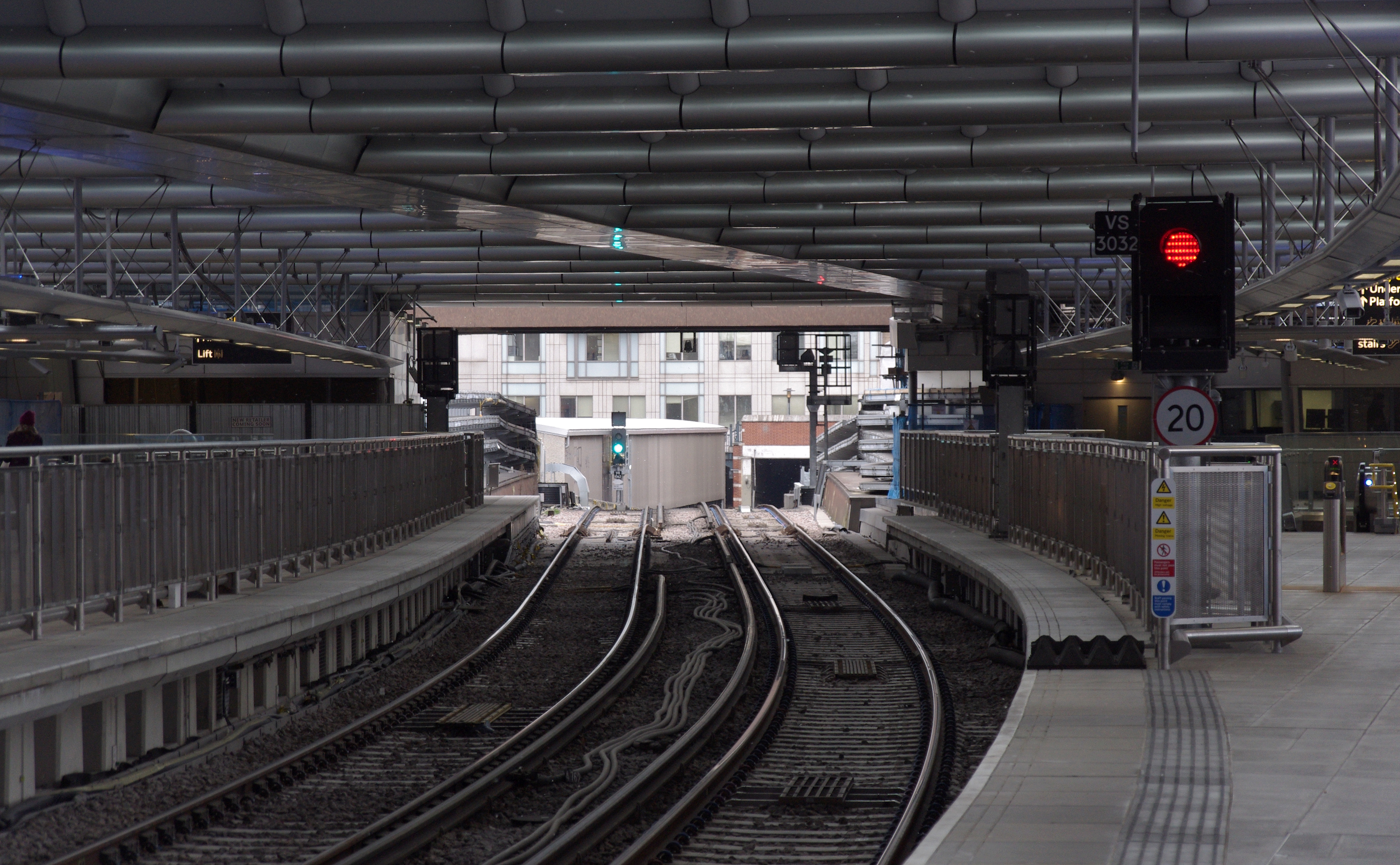 Blackfriars station MMB 15