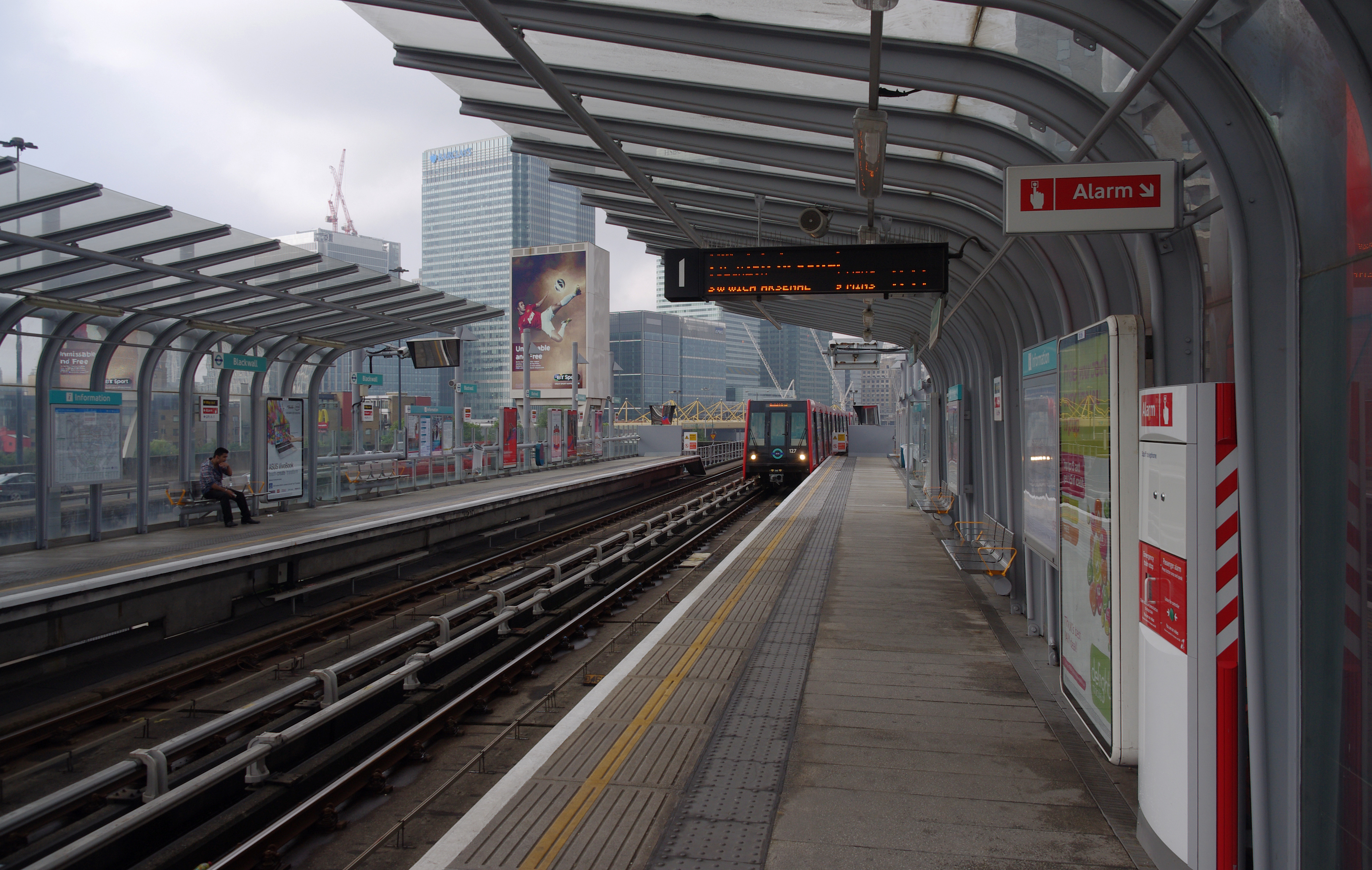 Blackwall DLR station MMB 01 127