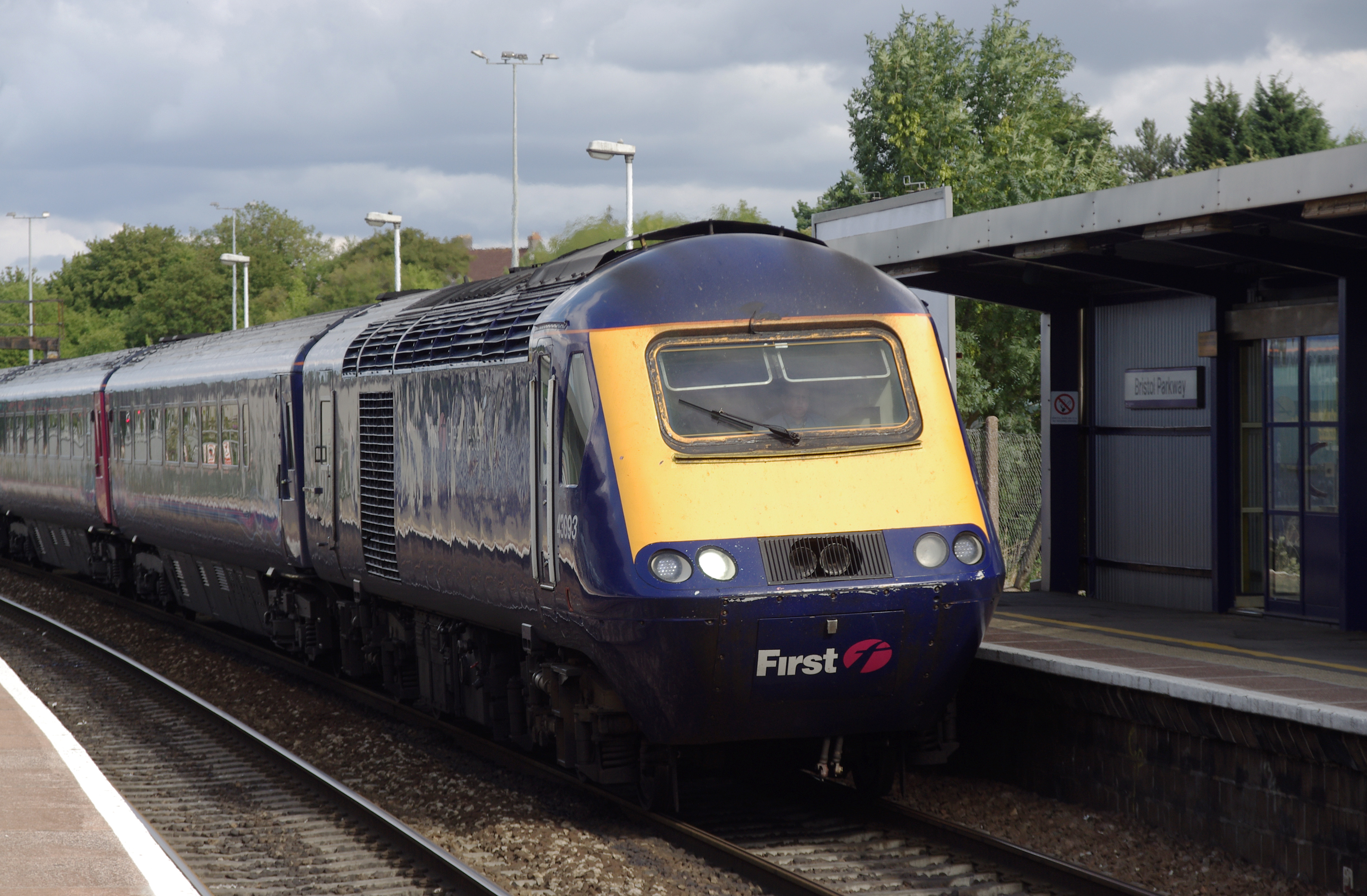 Bristol Parkway railway station MMB 28 43093