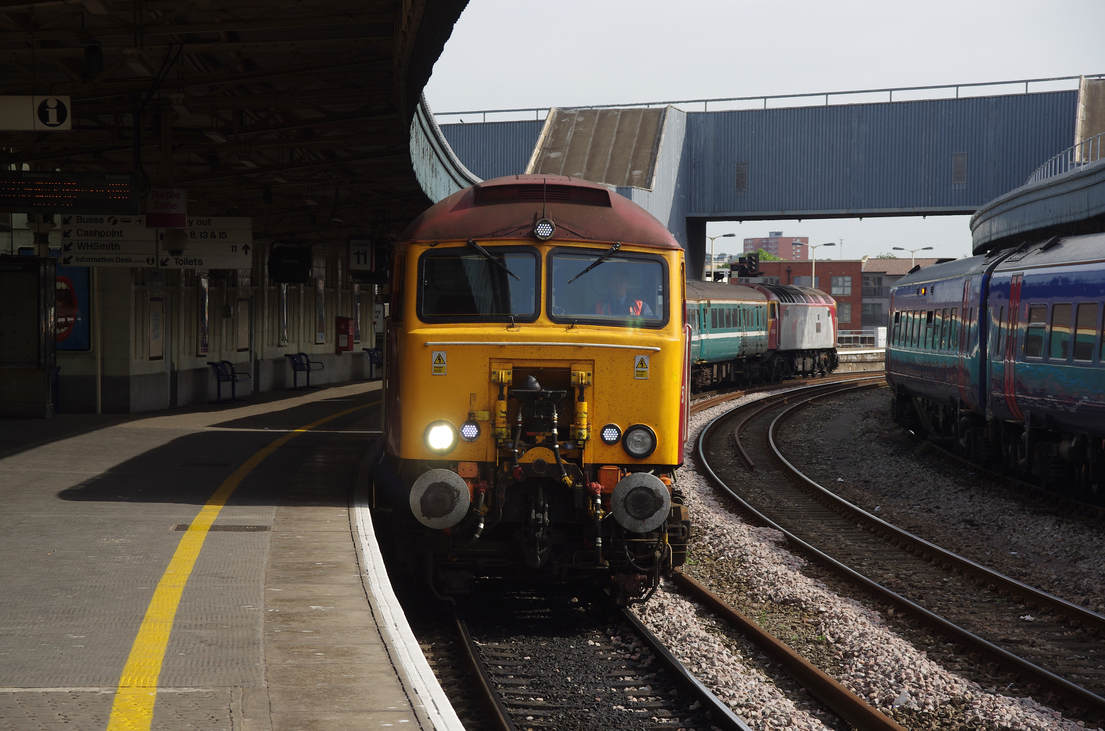 Bristol Temple Meads railway station MMB 56 57309