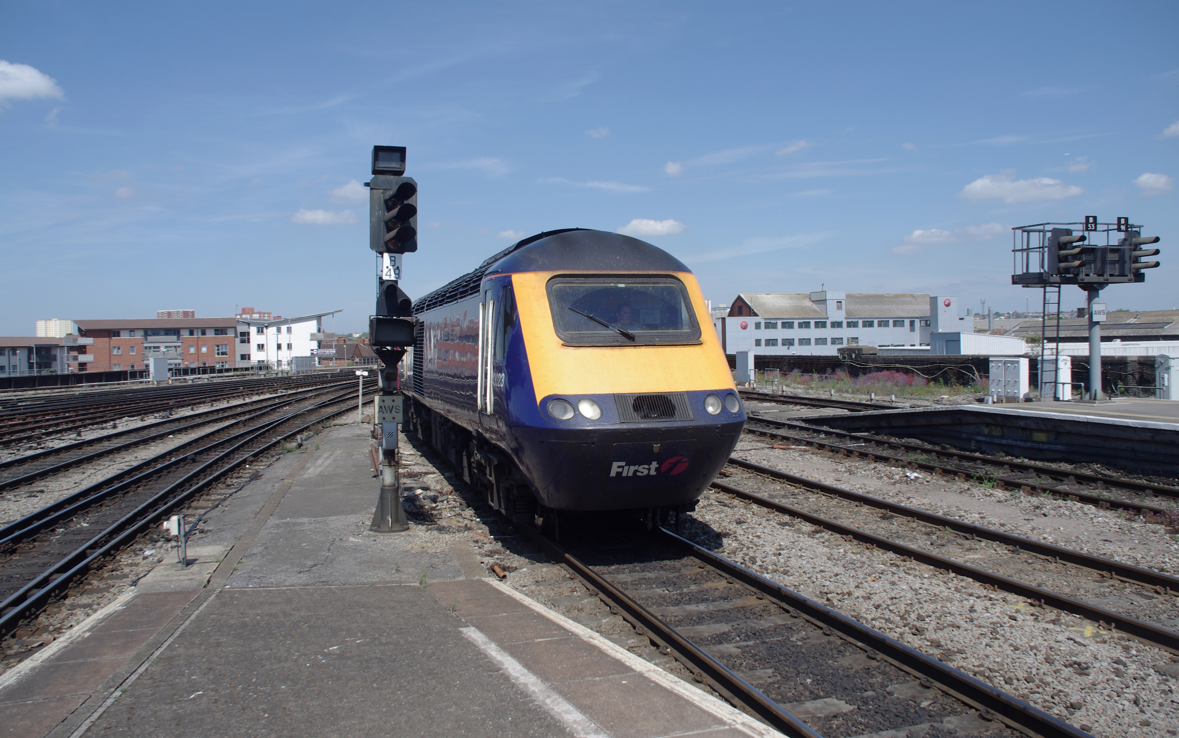 Bristol Temple Meads railway station MMB 60 43023