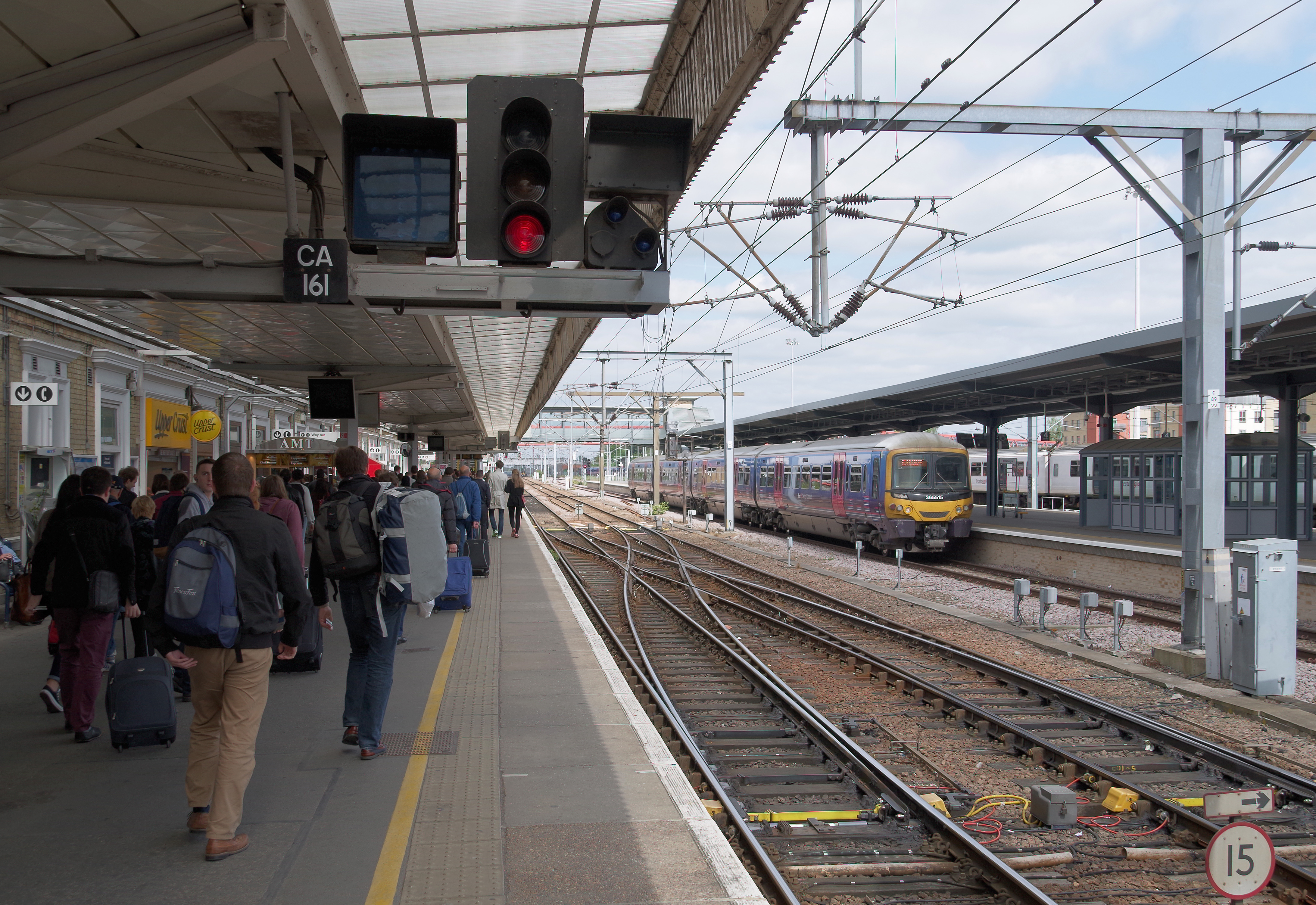 Cambridge railway station MMB 11 365515