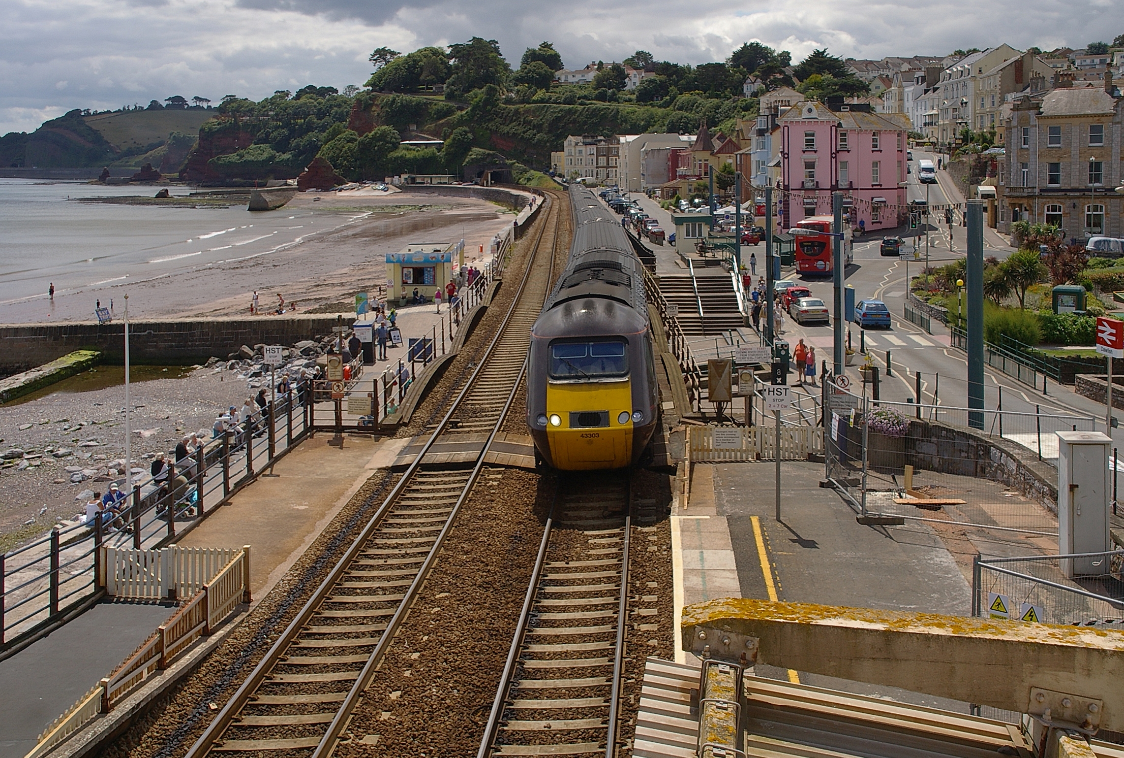 Dawlish railway station MMB 07 43303