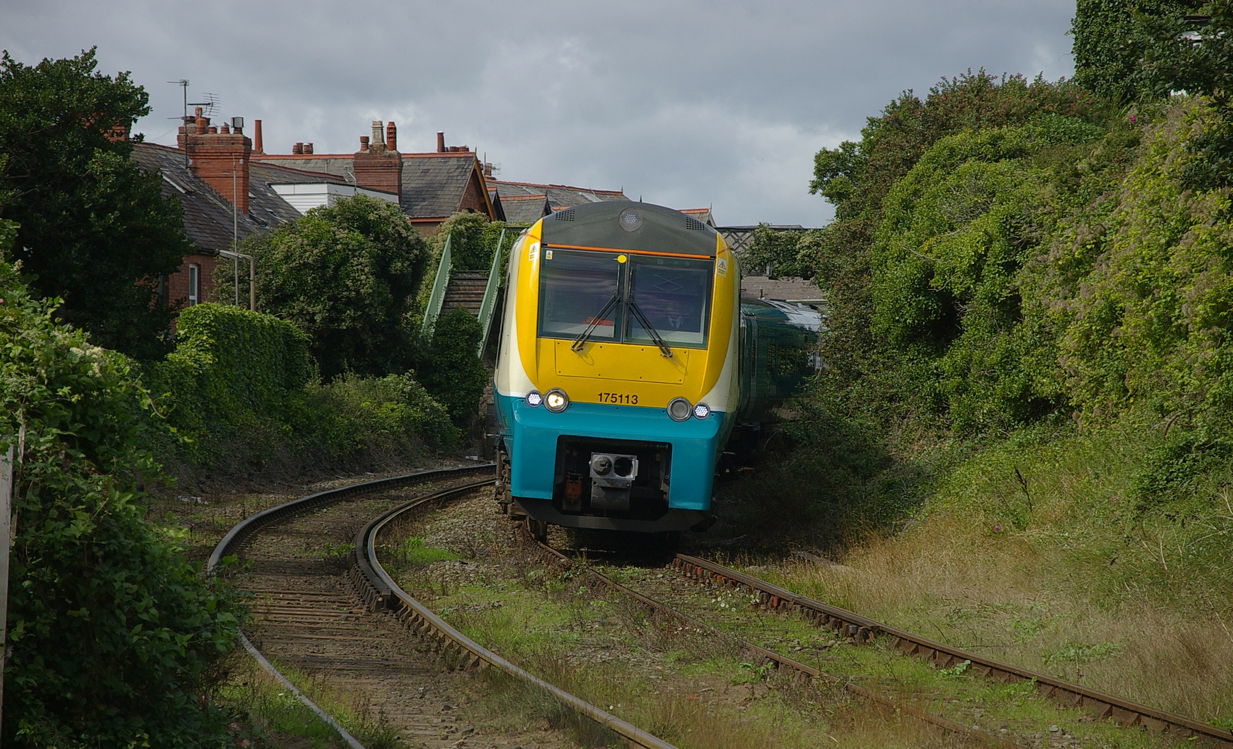 Deganwy railway station MMB 07 175113