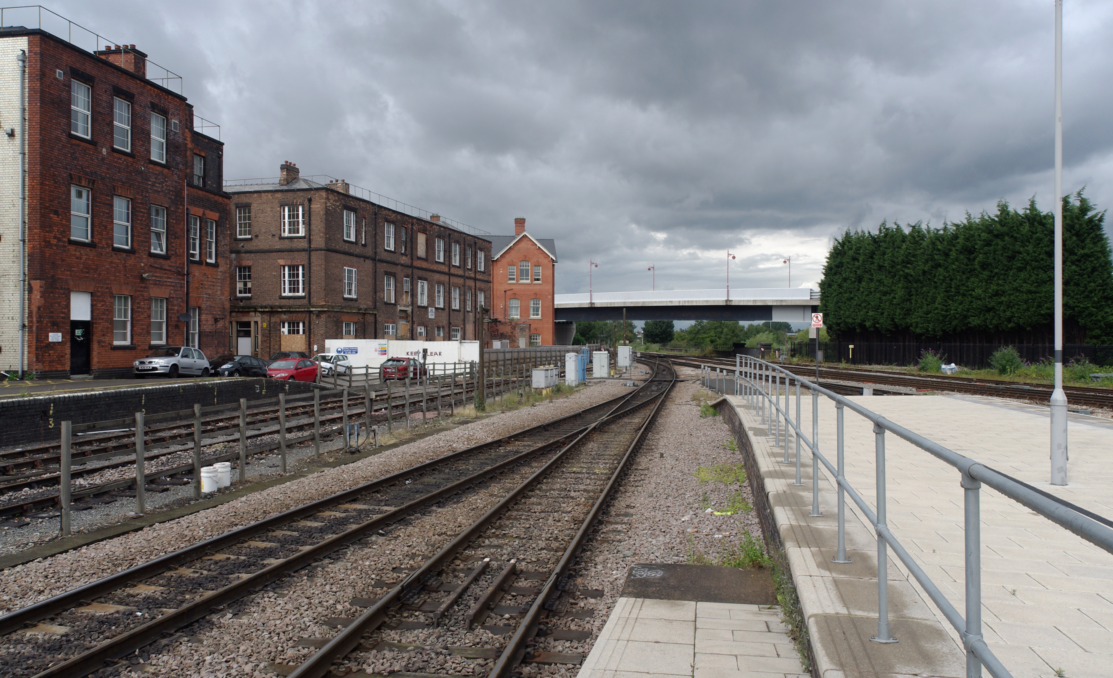 Derby railway station MMB 15