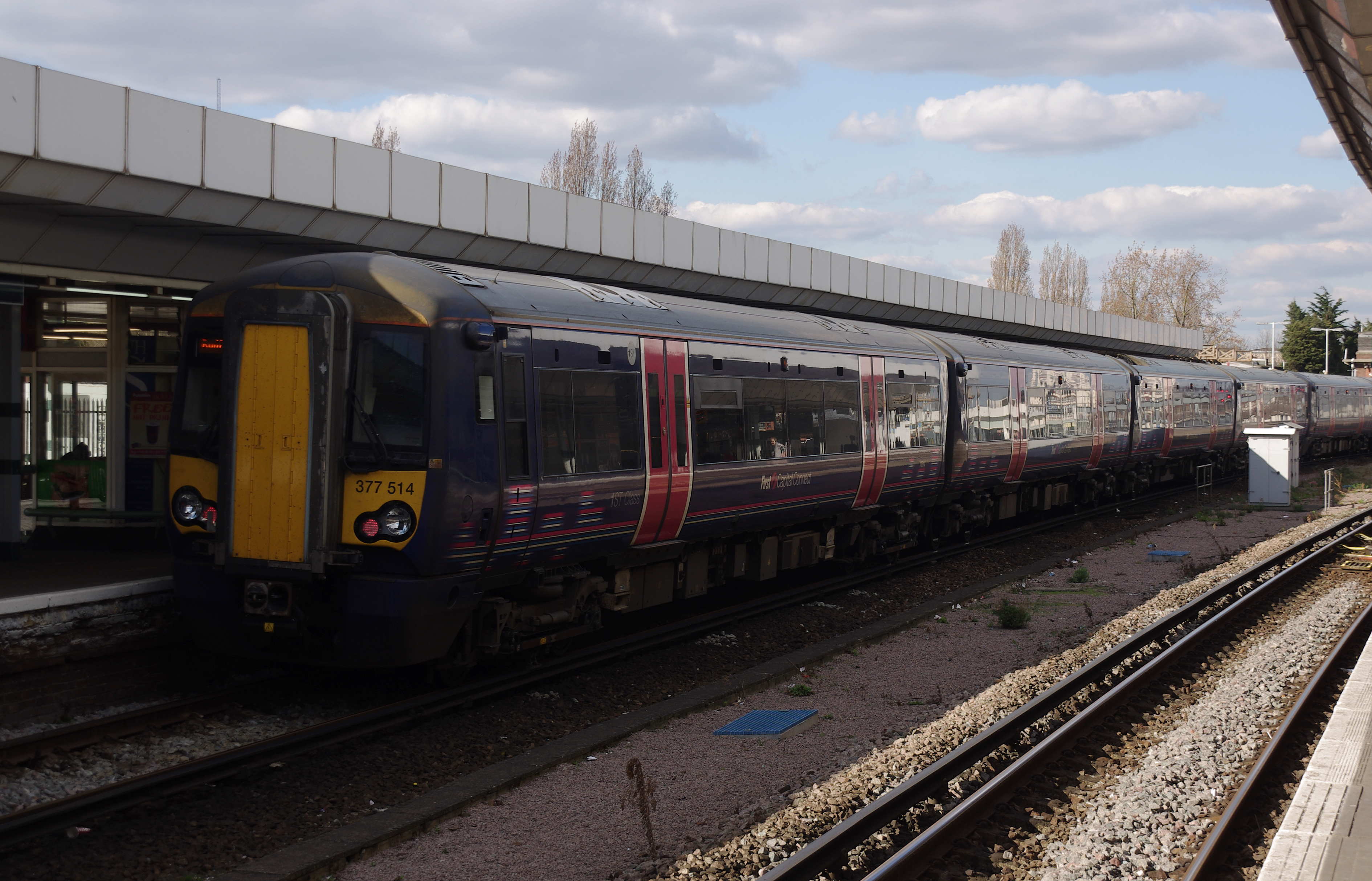 East Croydon station MMB 15 377514
