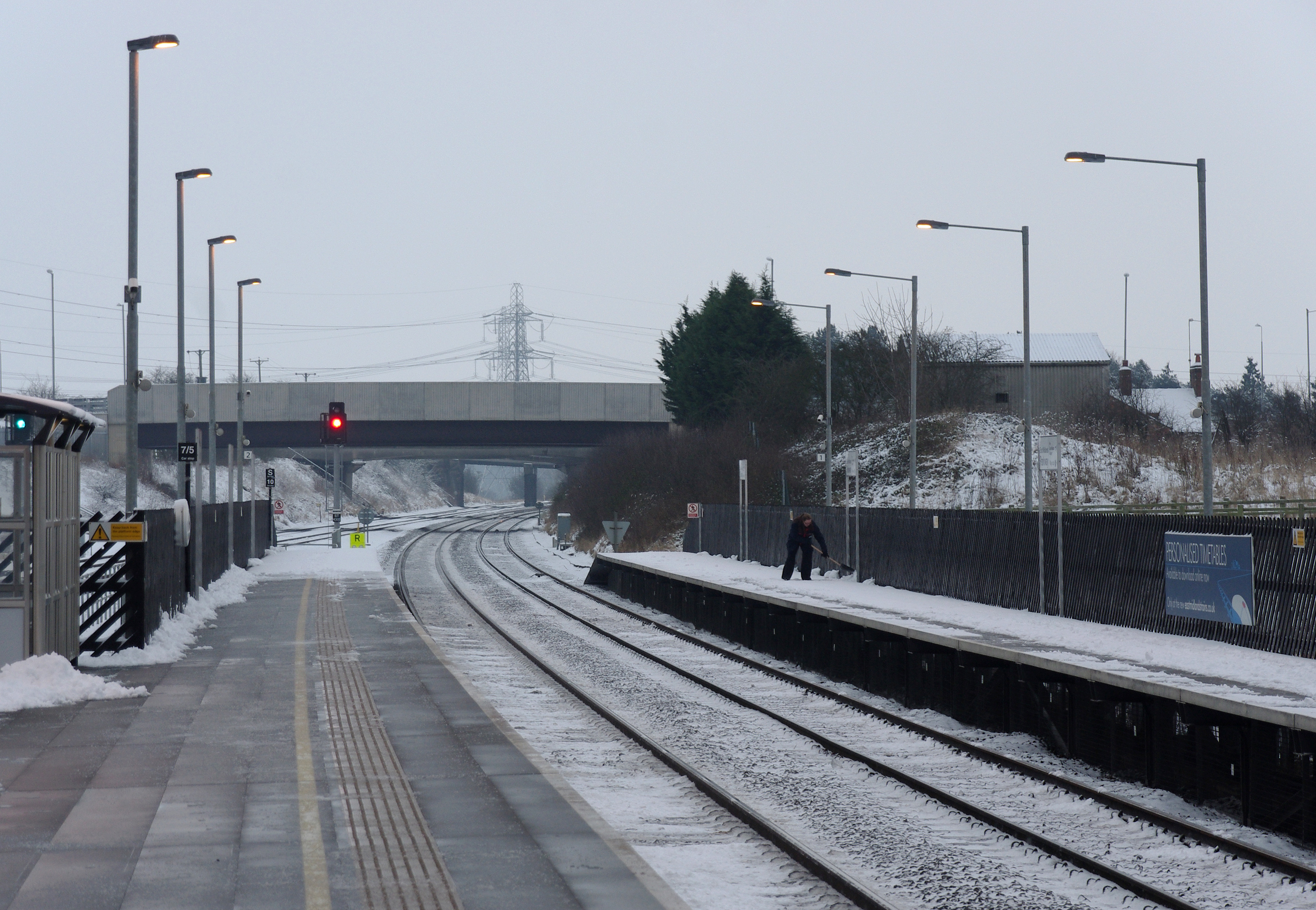 East Midlands Parkway railway station MMB 28