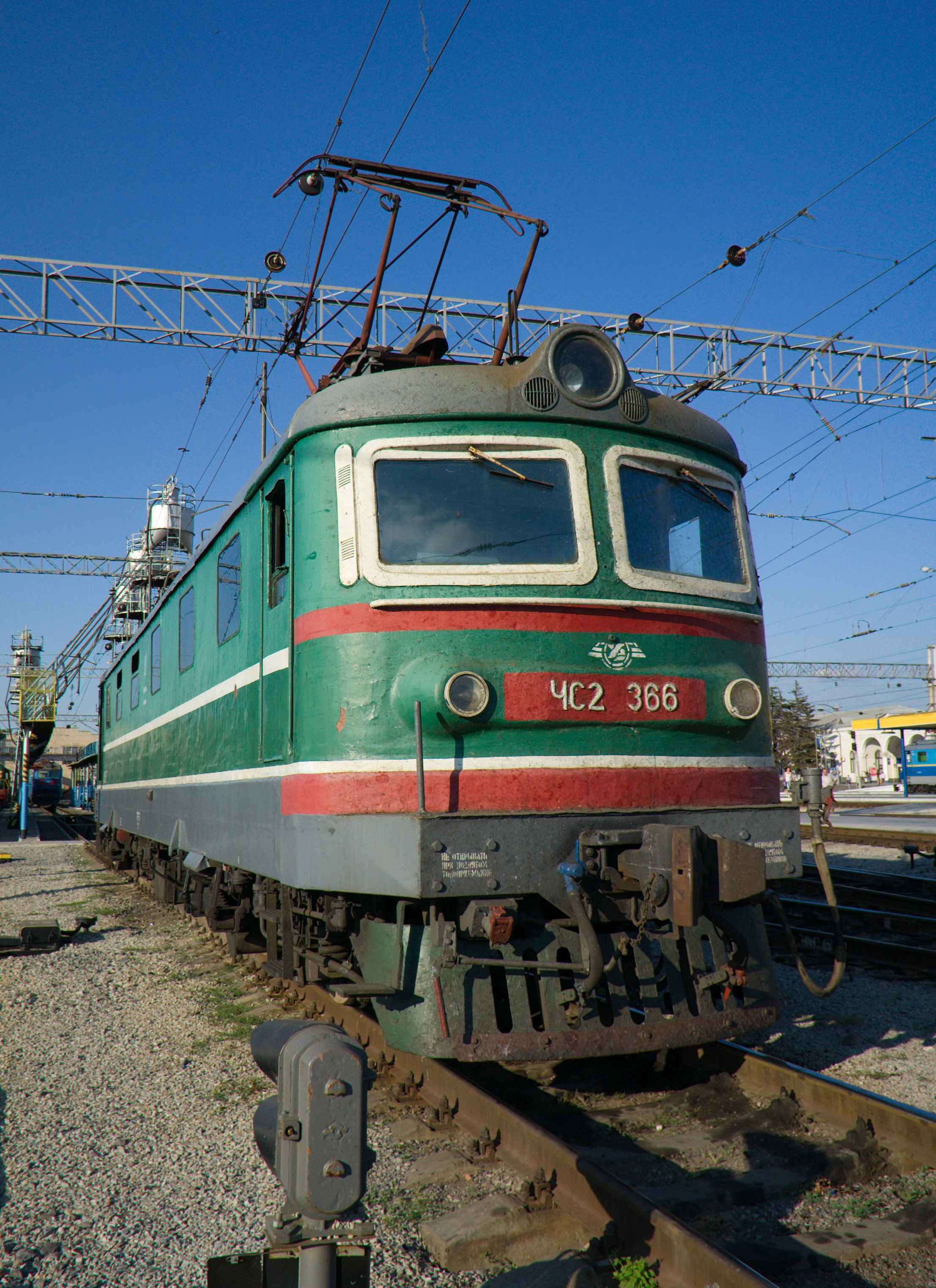 Electric locomotive ChS2