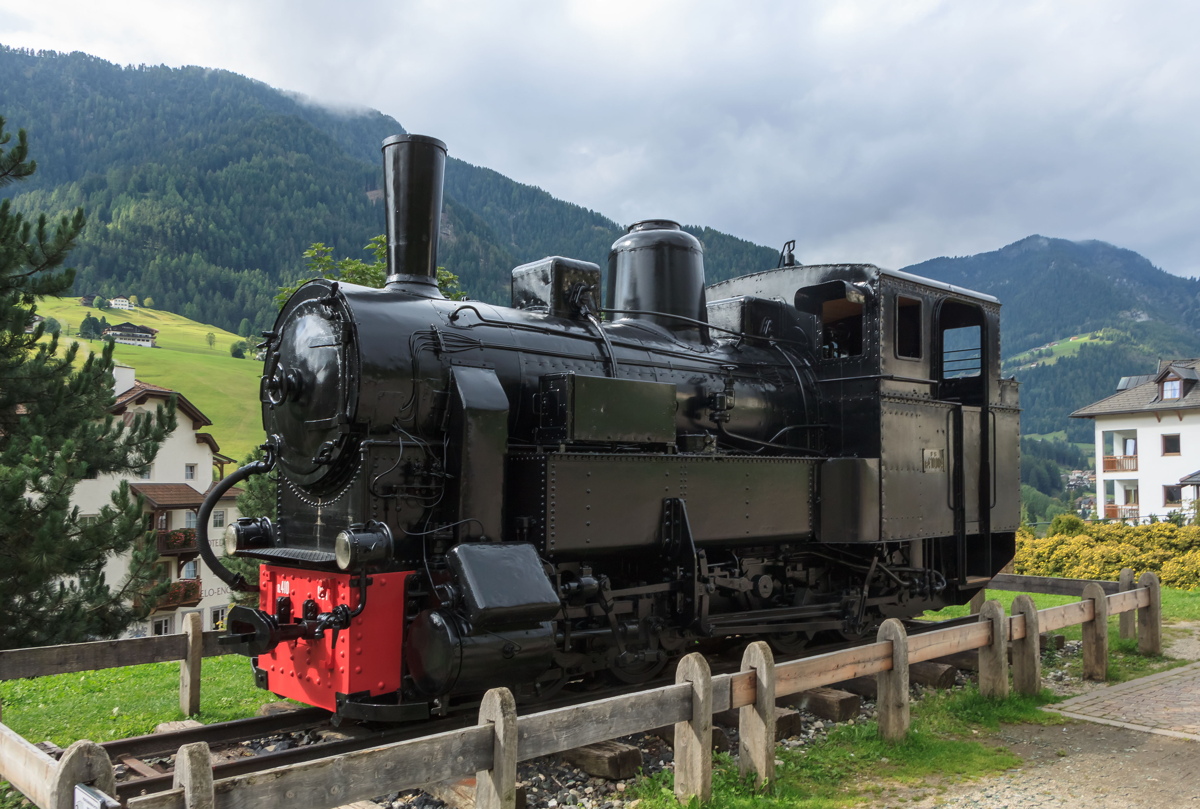 FS R.410.004 - Val Gardena railway 01