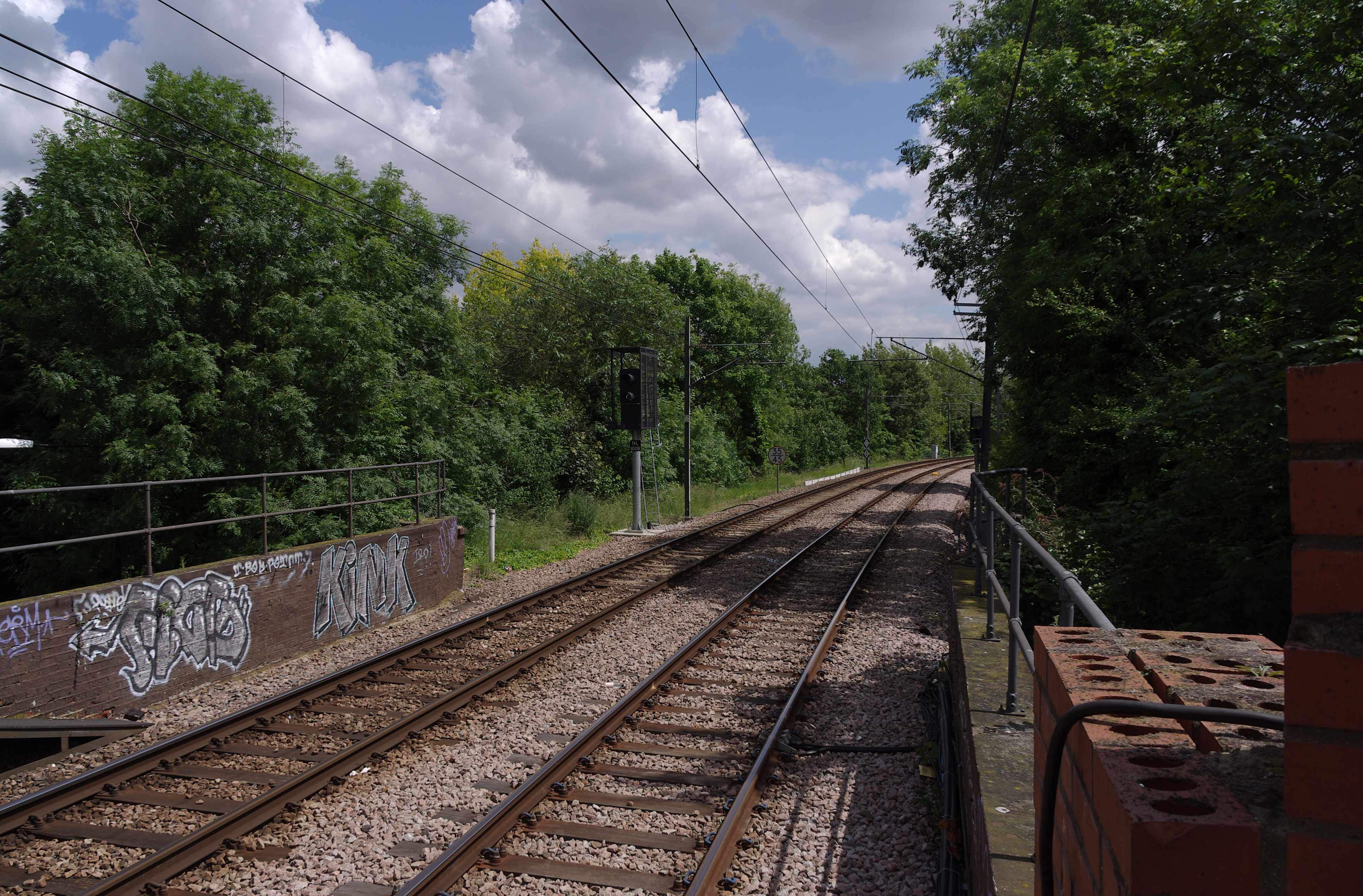 Gospel Oak railway station MMB 11