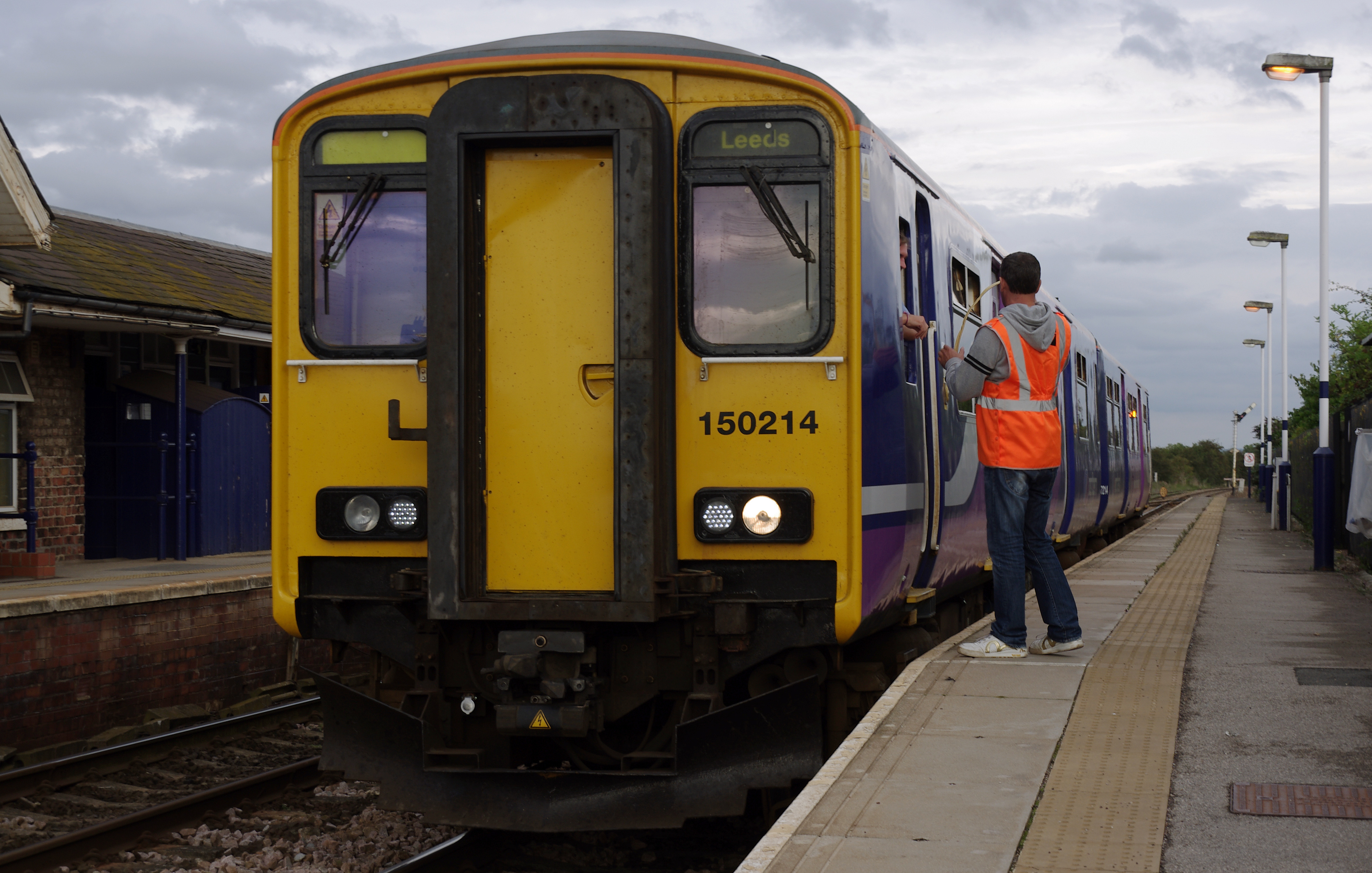 Hammerton railway station MMB 06 150214