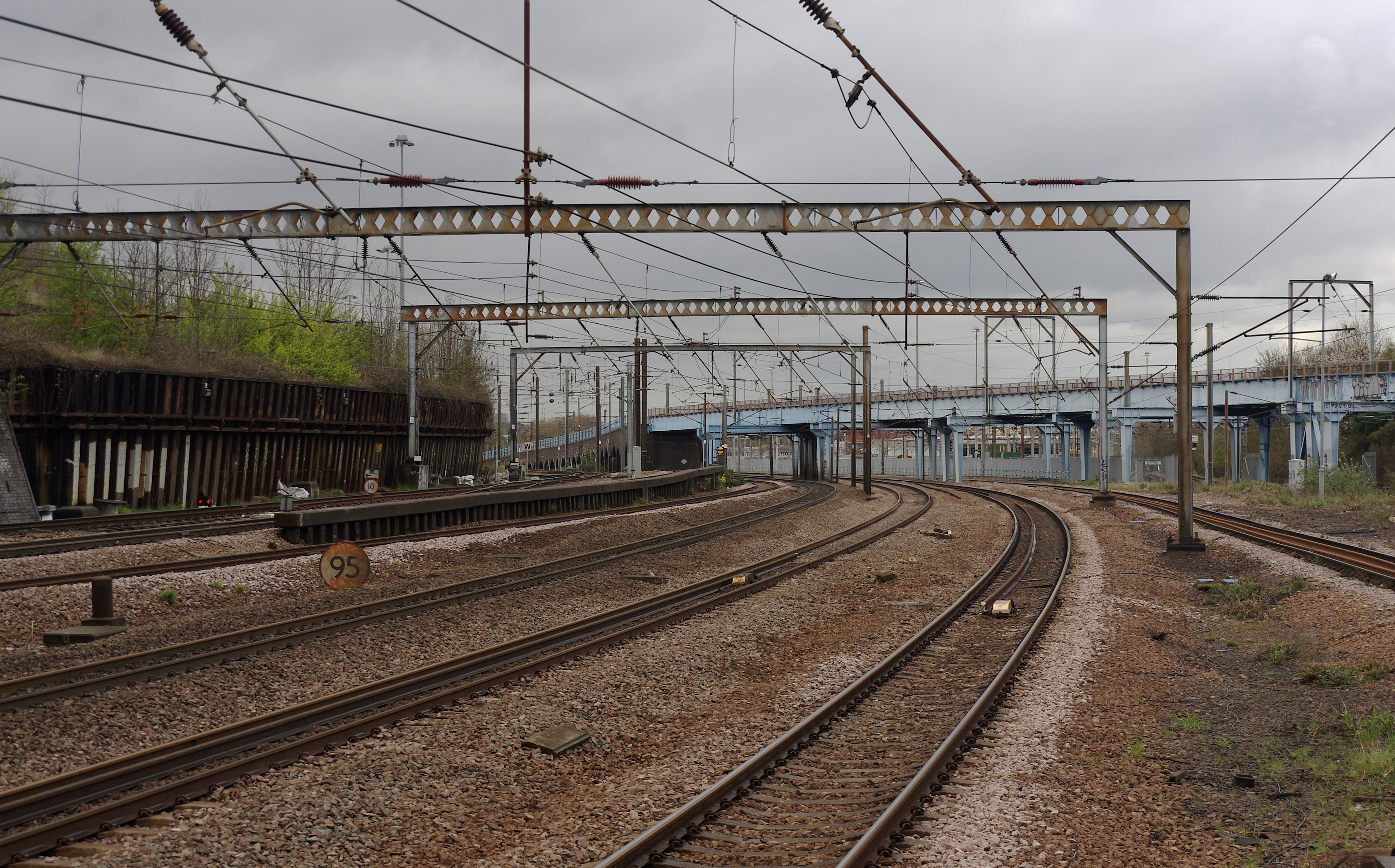 Harringay railway station MMB 20