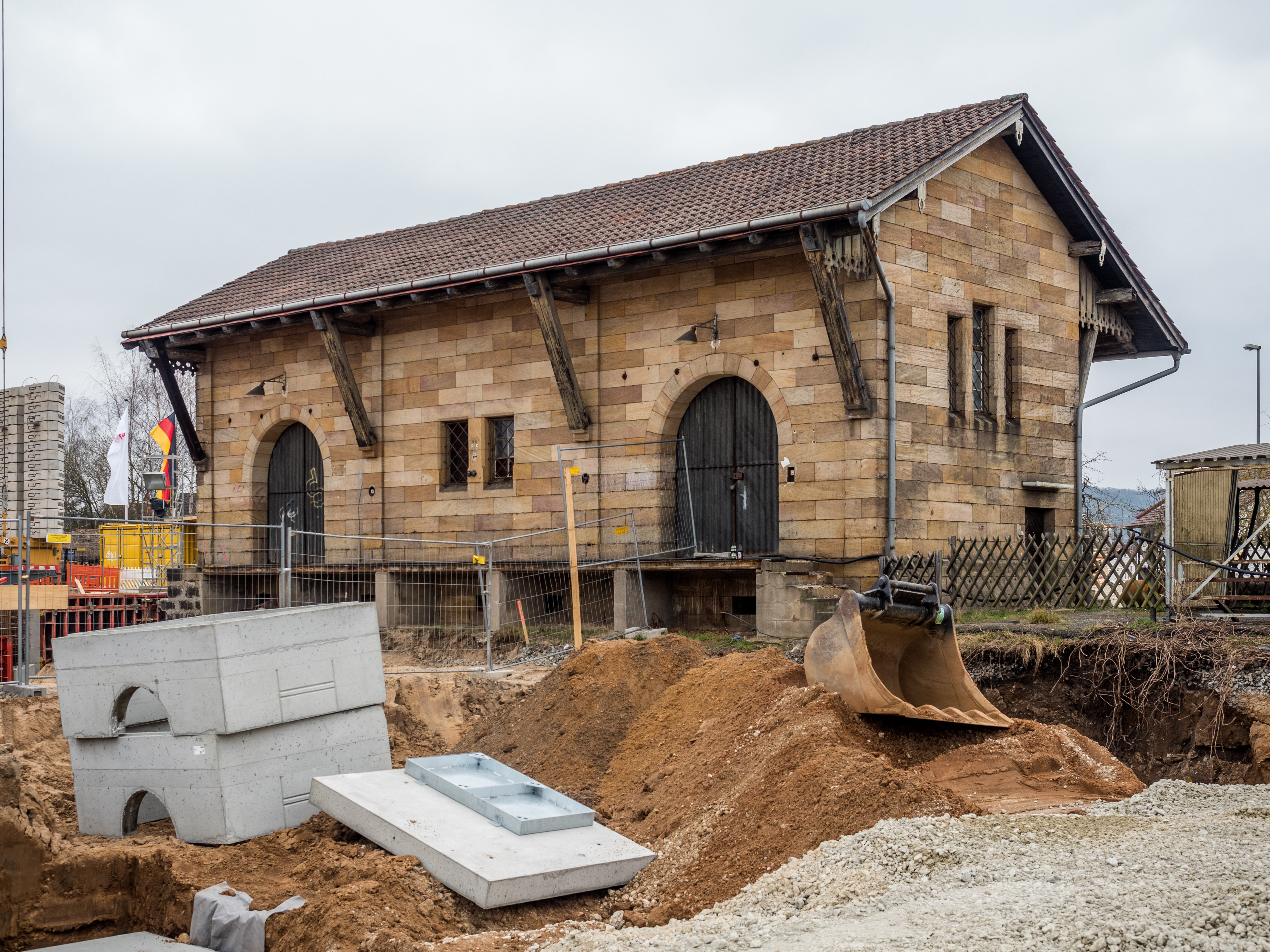 ICE-Baustelle-Breitengüßbach-station-P3209762