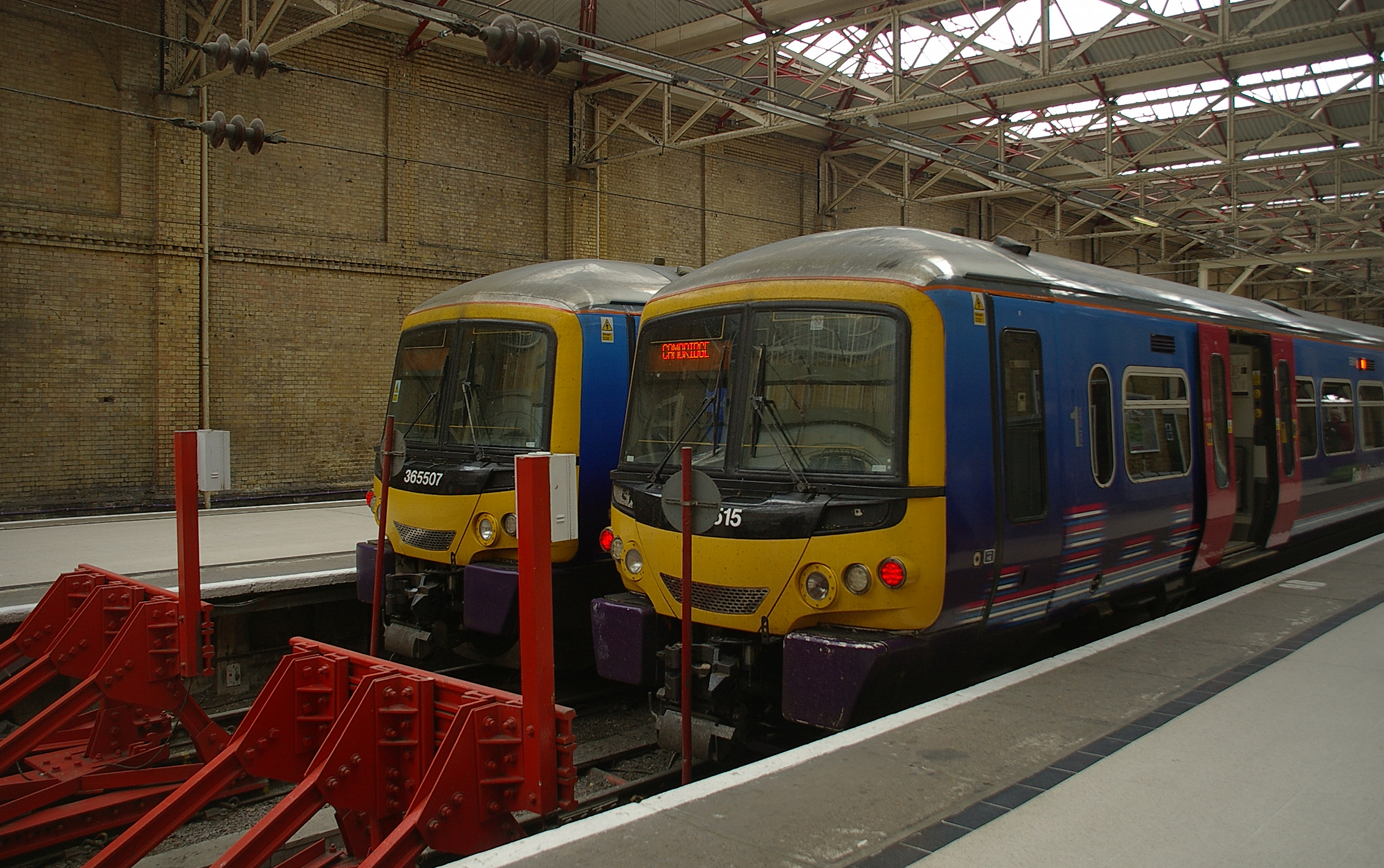 King's Cross railway station MMB 04 365507 365515