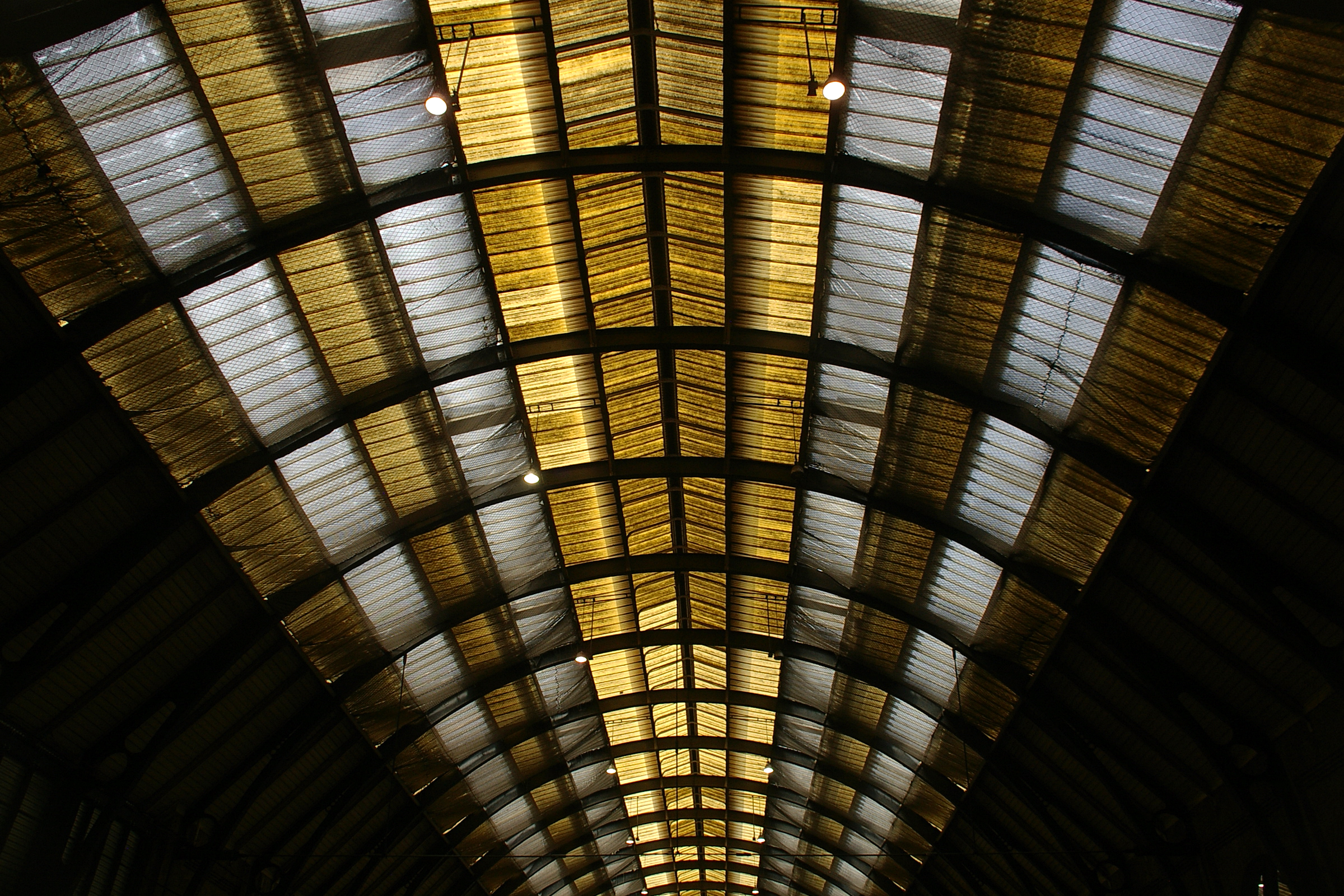 King's Cross railway station MMB 14