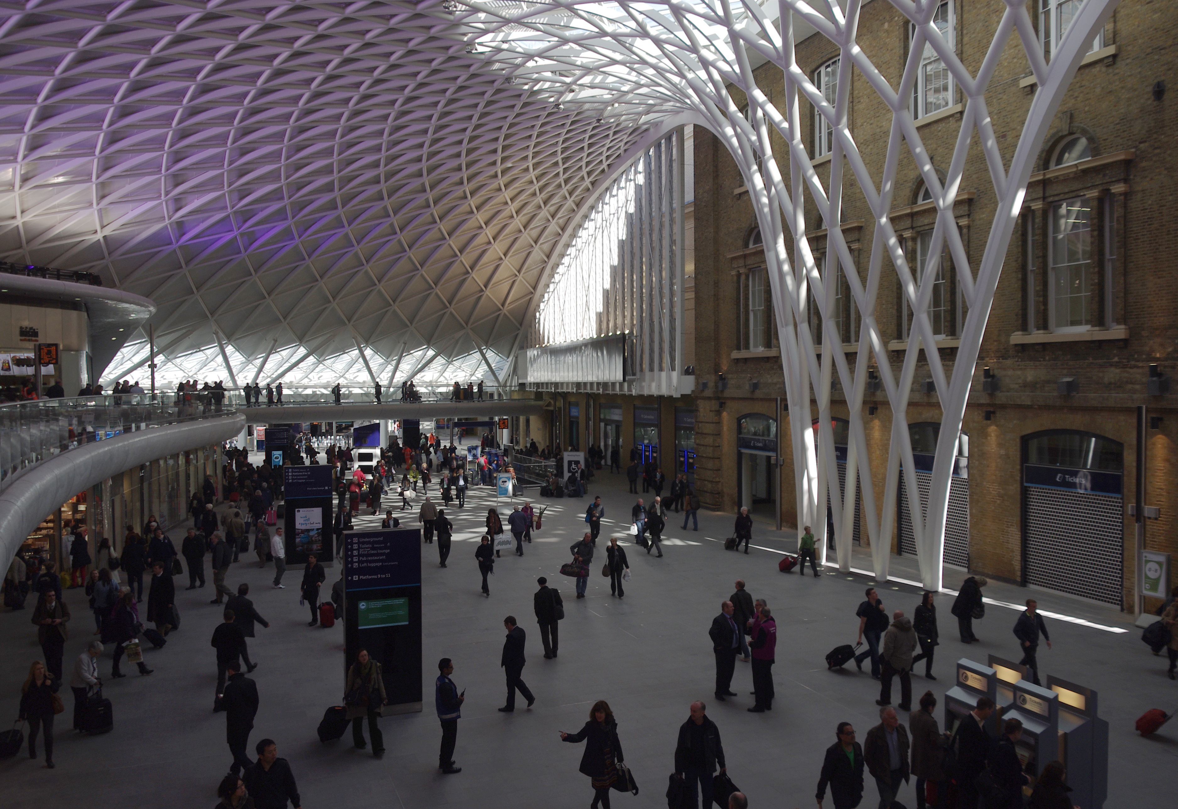 King's Cross railway station MMB 55