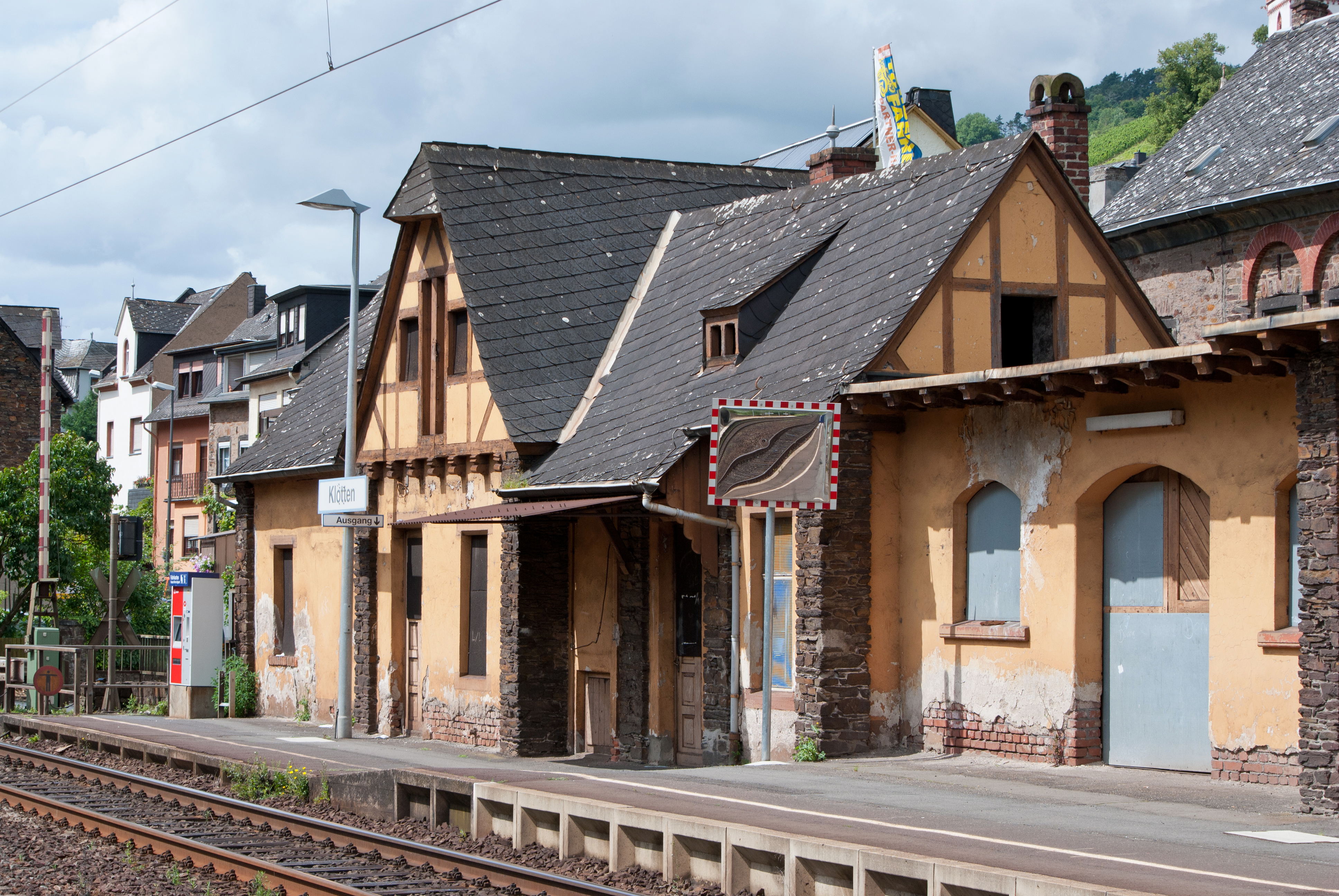 Klotten, Bahnhof, 2012-08 CN-01