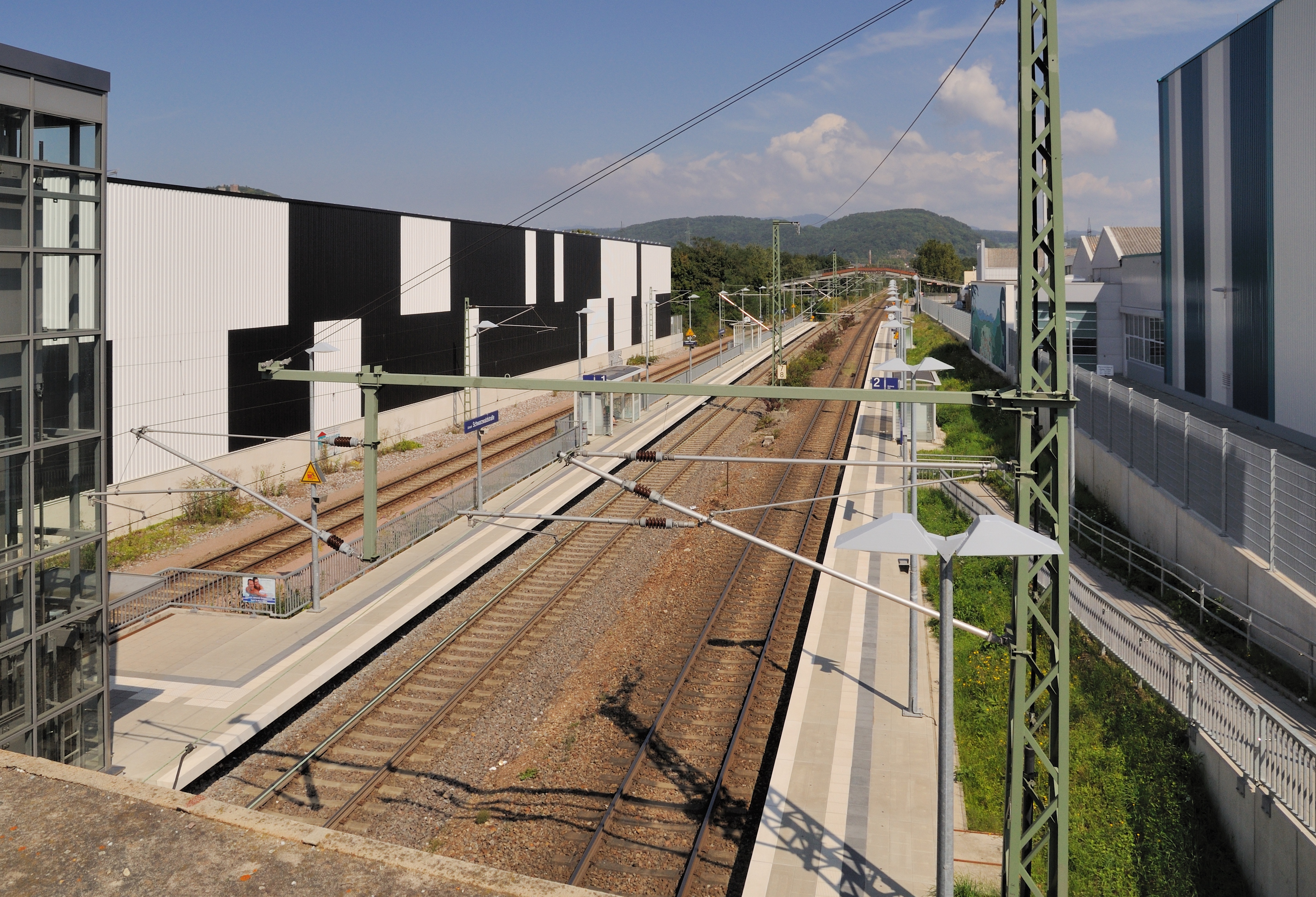 Lörrach - S-Bahn-Haltestelle Schwarzwaldstraße