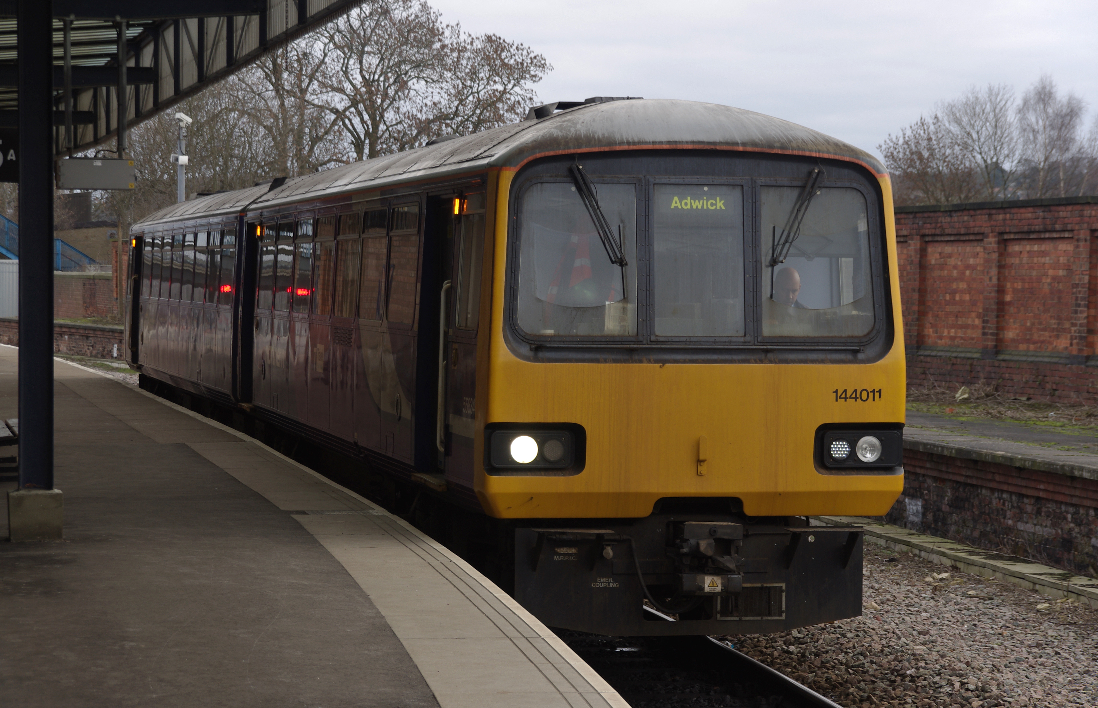 Lincoln Central railway station MMB 14 144011