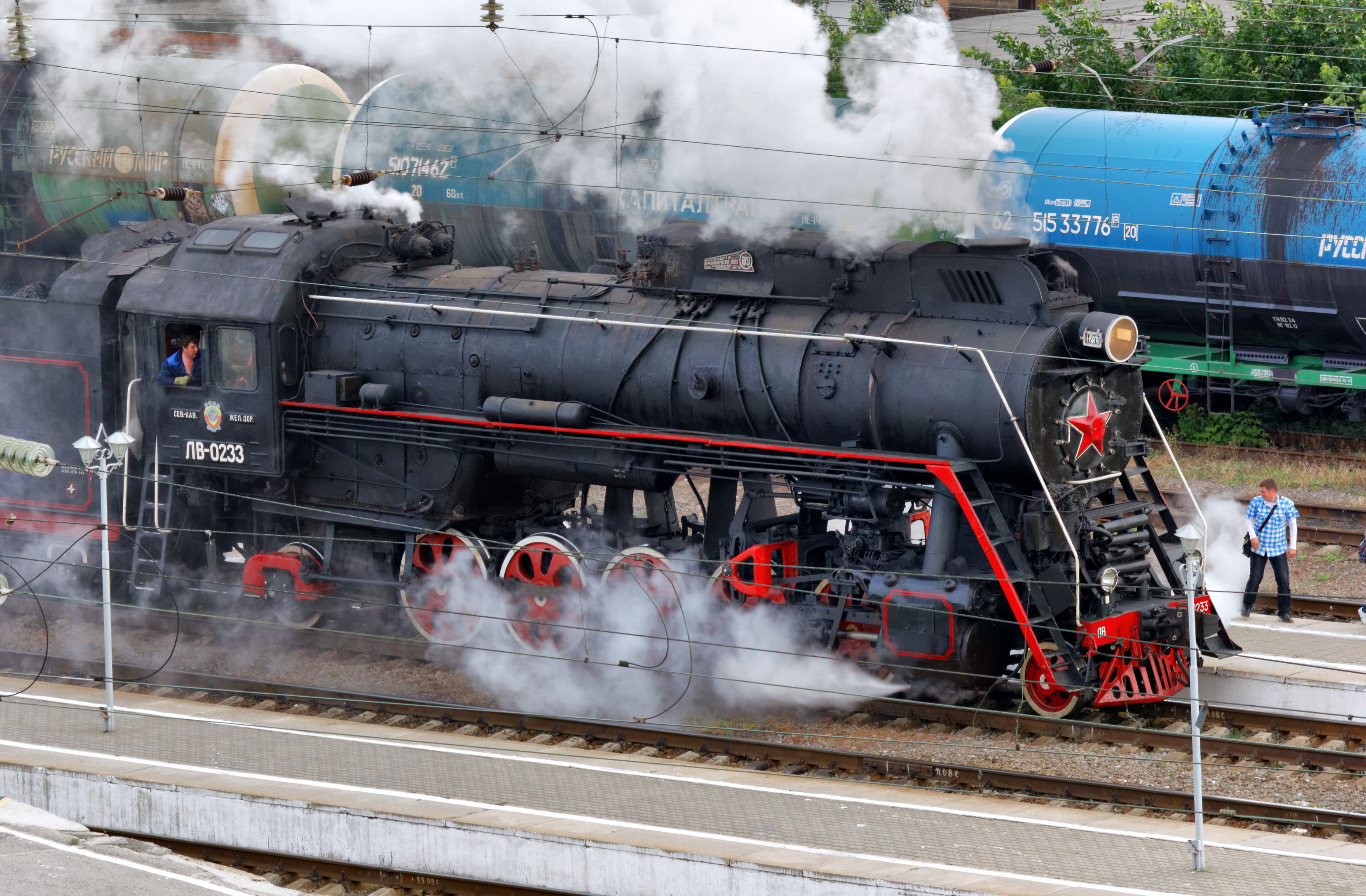 LV-0233 steam locomotive at the station Taganrog-II IMG 9858 2175
