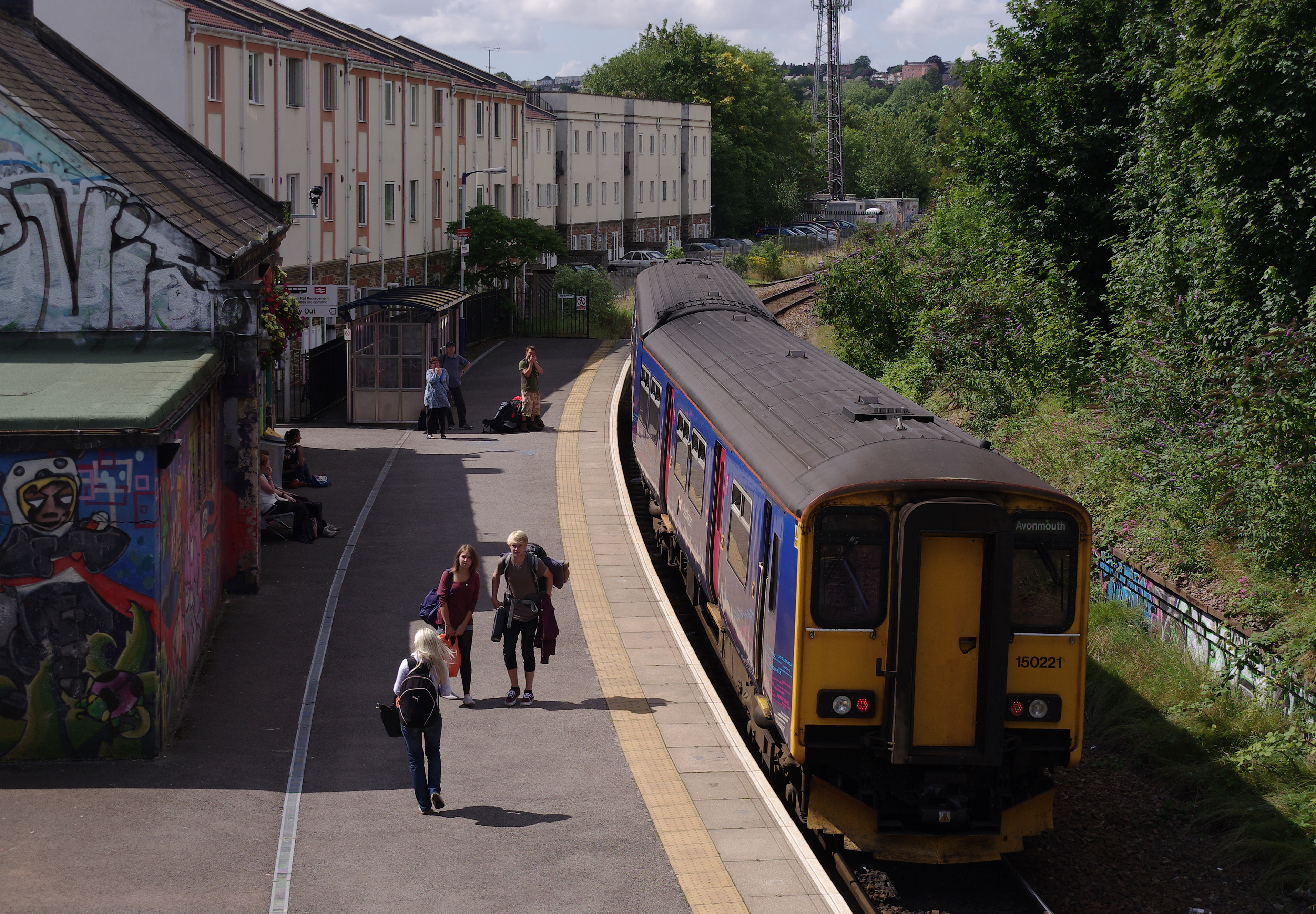 Montpelier railway station MMB 17 150221
