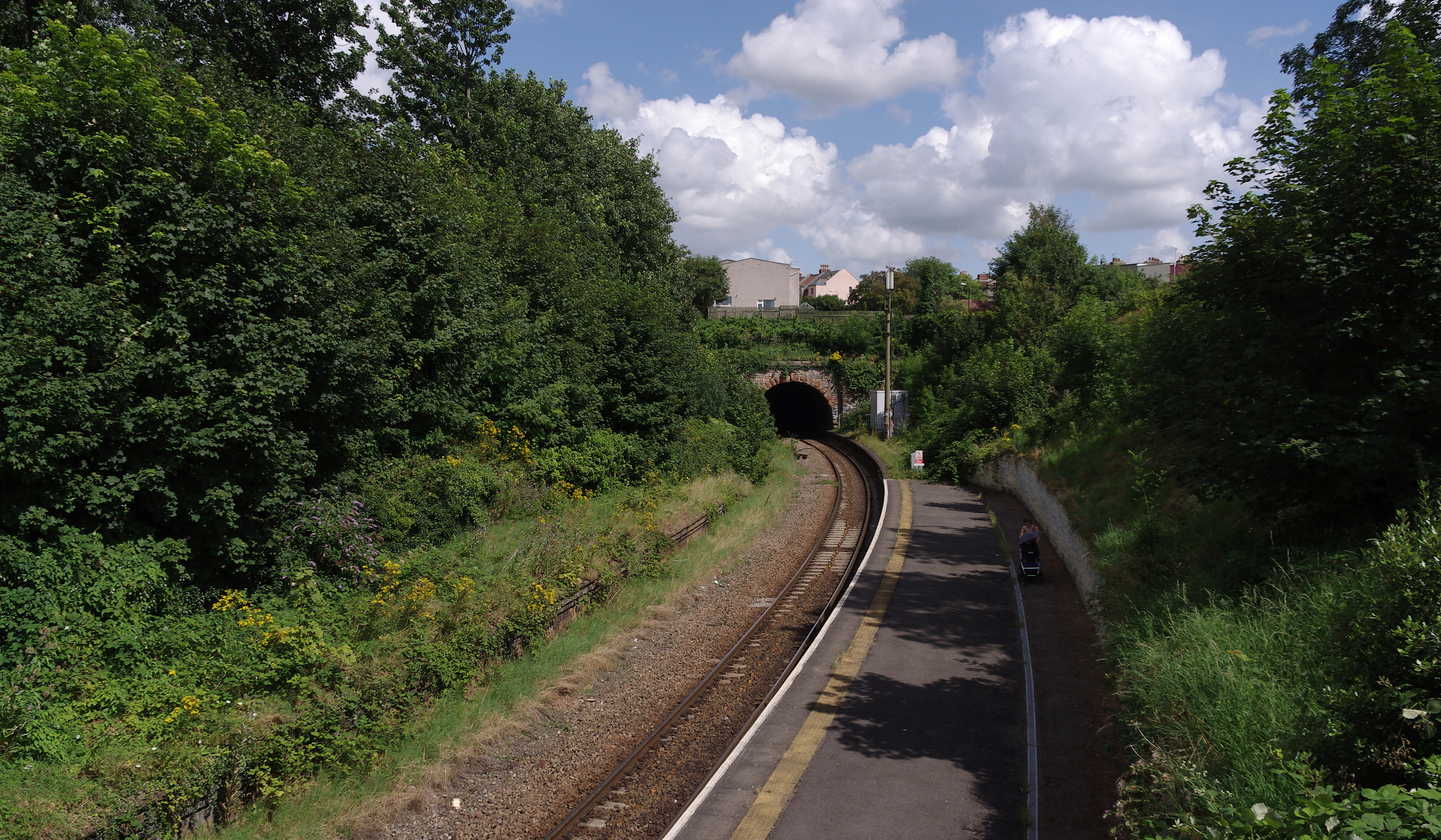 Montpelier railway station MMB 19