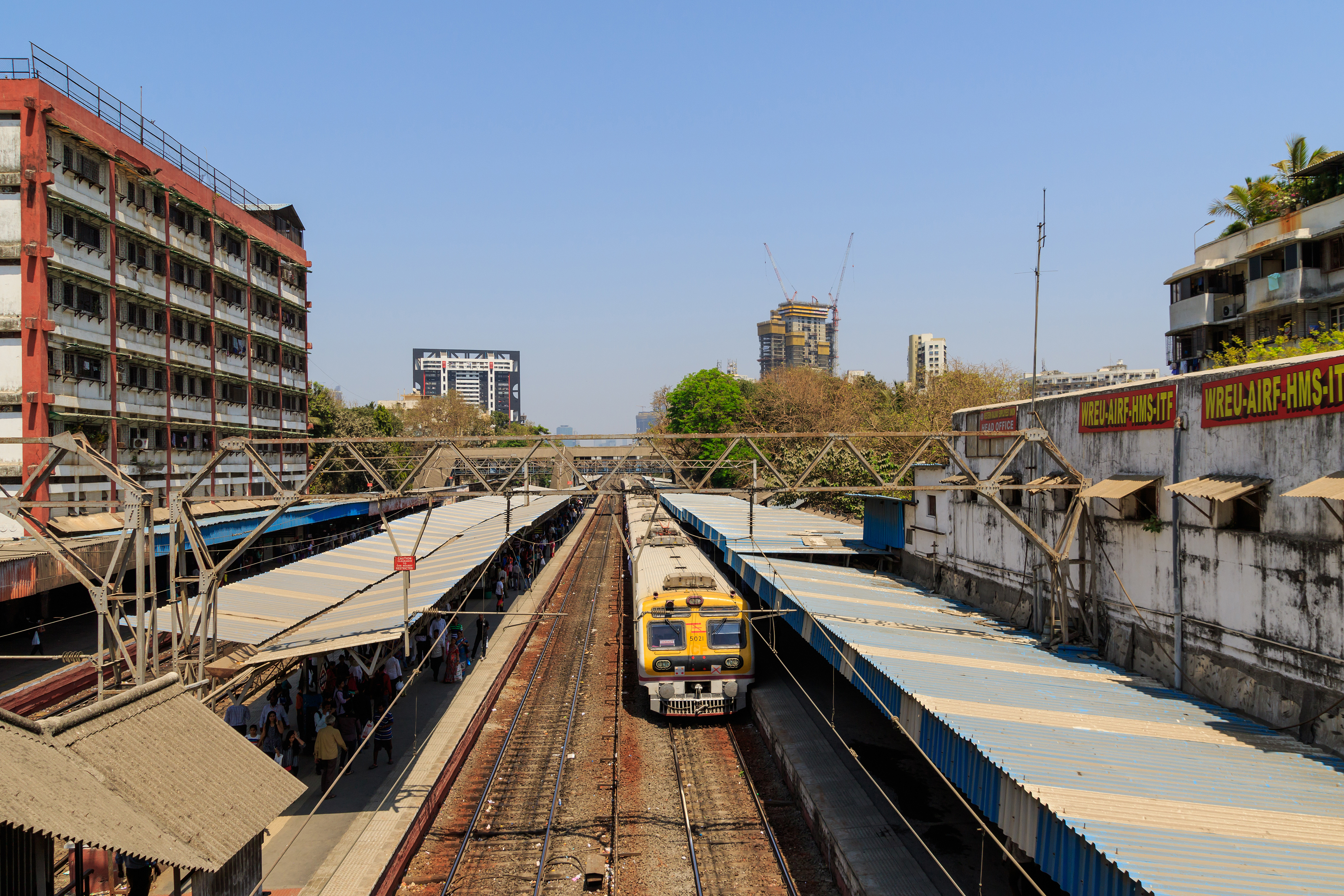 Mumbai 03-2016 86 Grant Road station