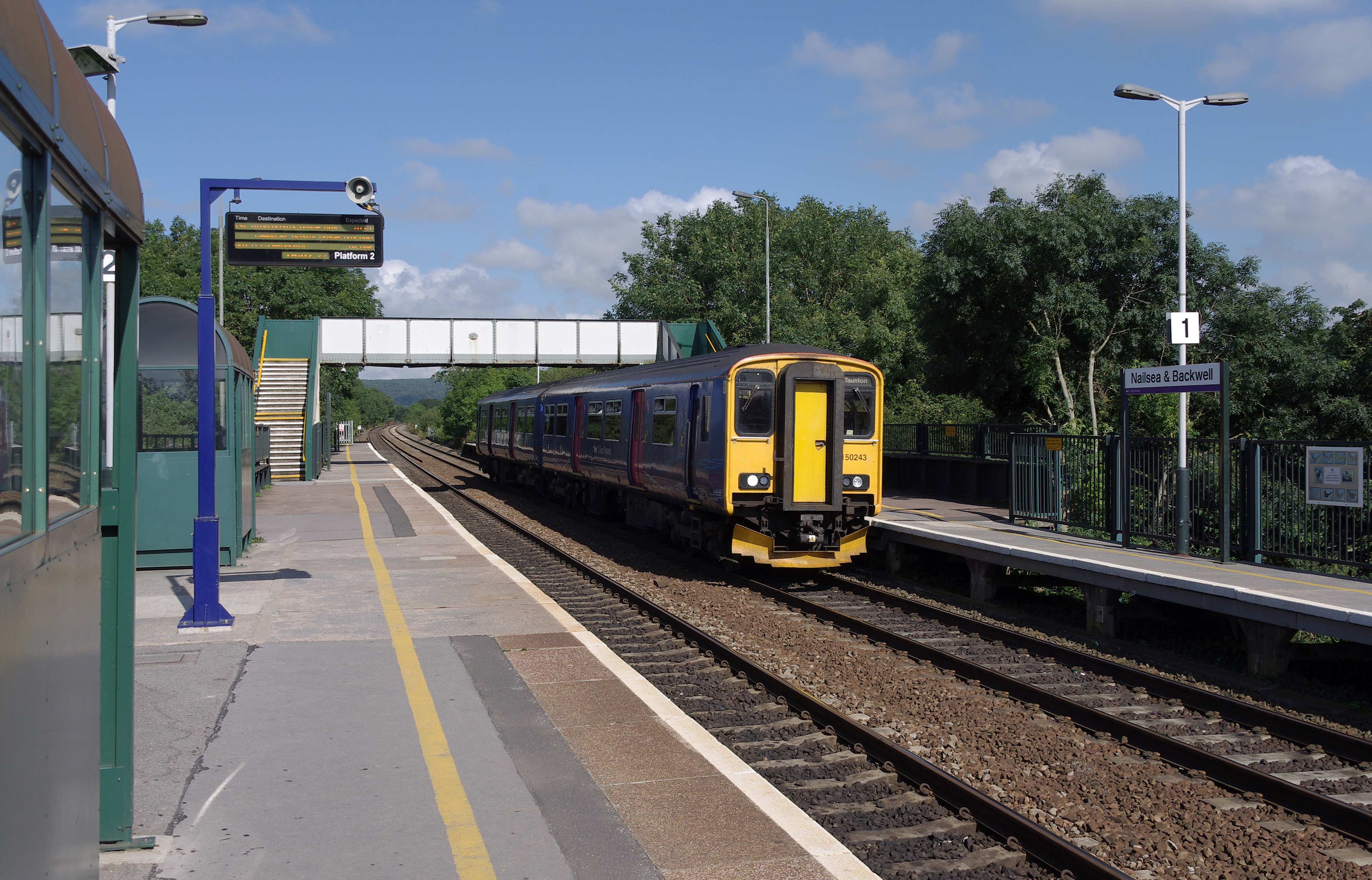 Nailsea and Backwell railway station MMB C6 150243