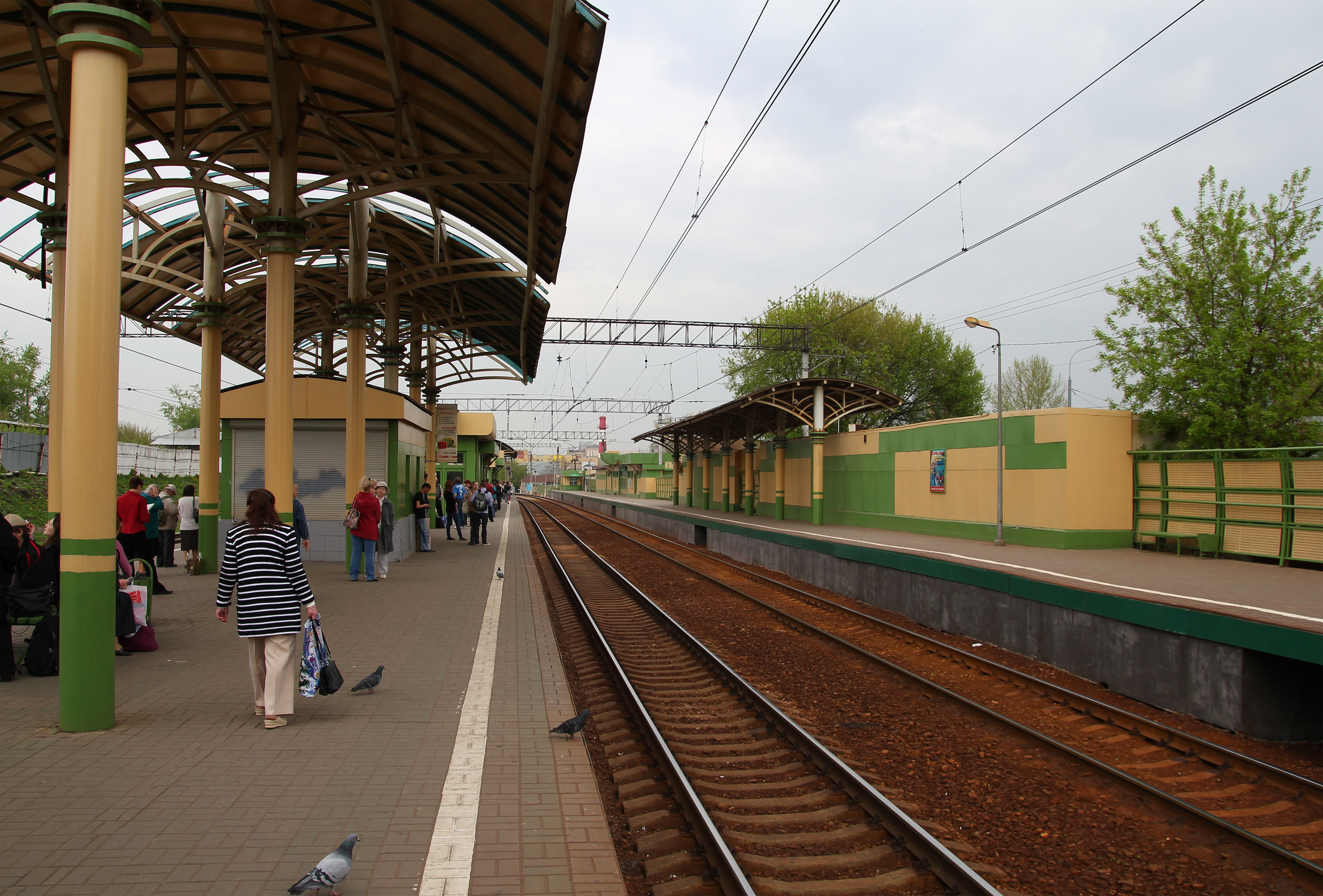 Nizhnie Kotly Railplatform 2011