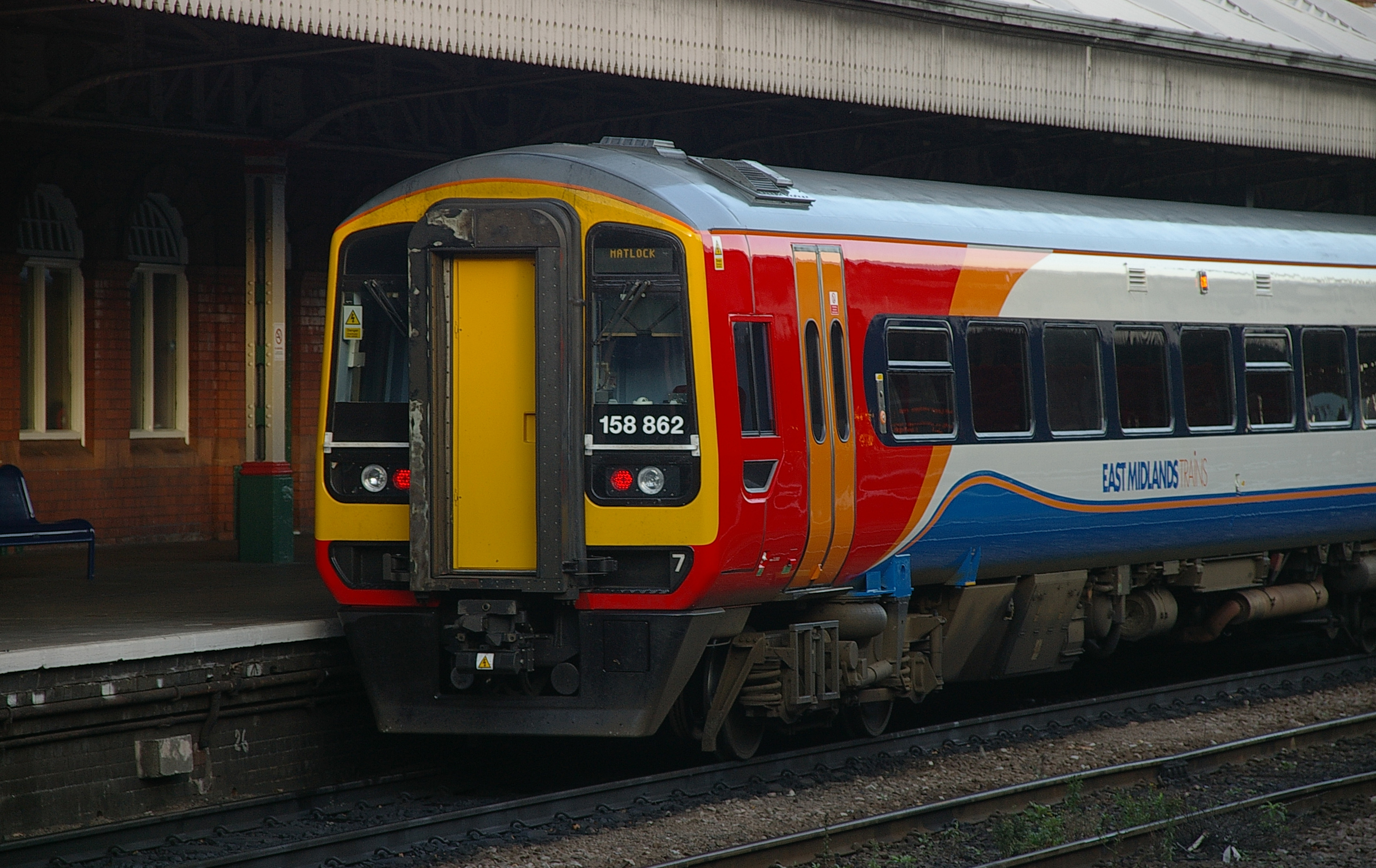 Nottingham railway station MMB 04 158862