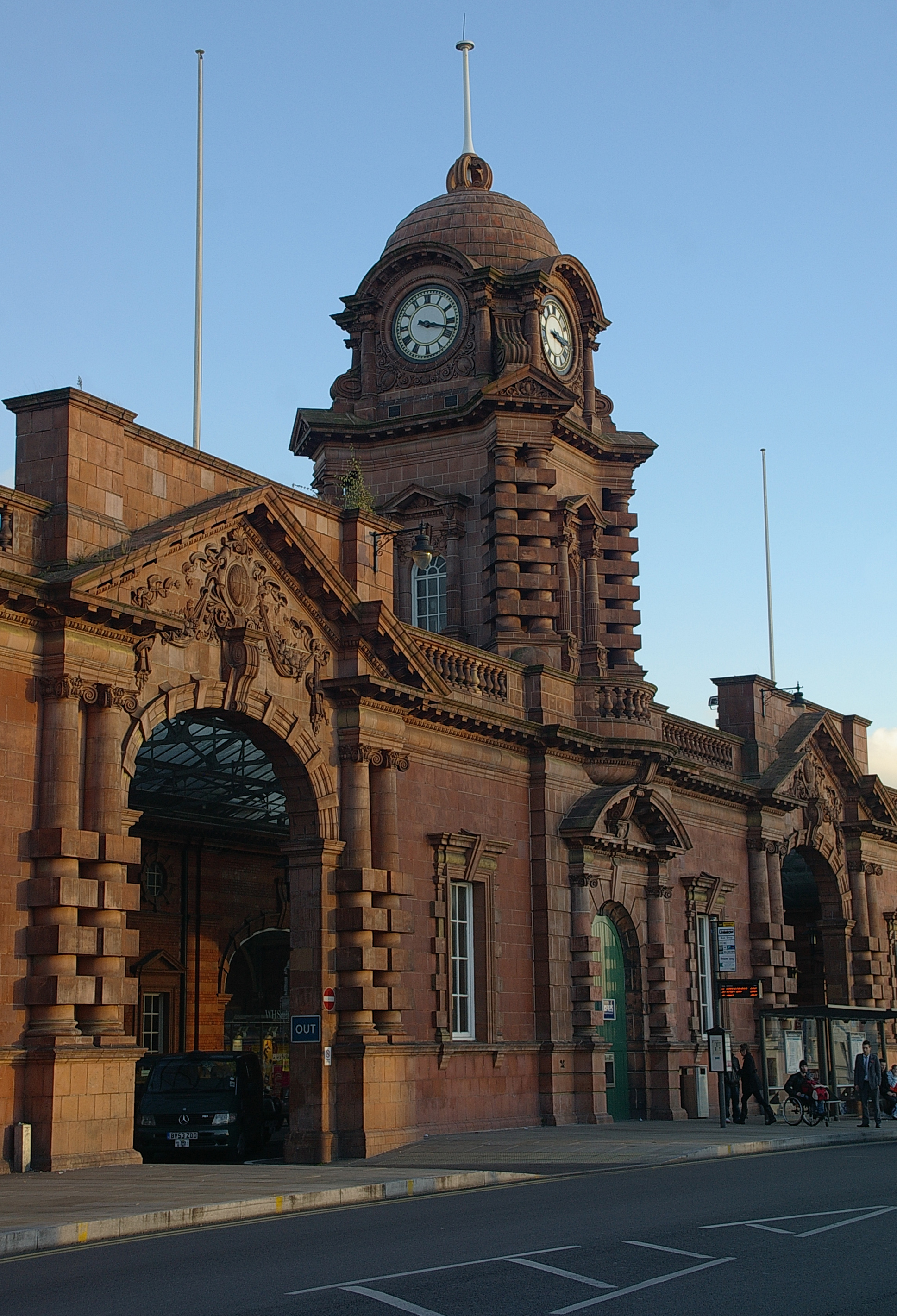 Nottingham railway station MMB 13