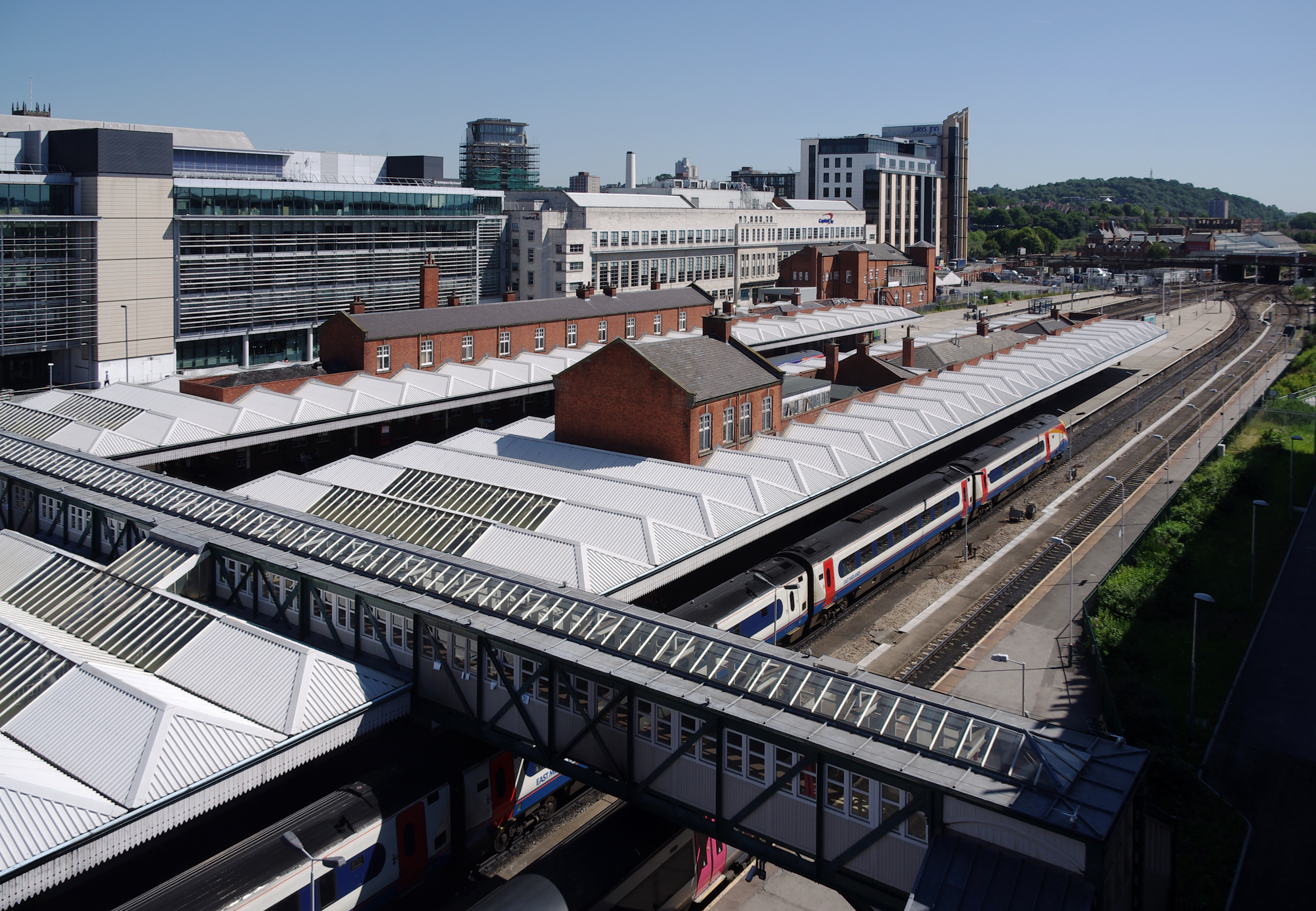 Nottingham railway station MMB 81 222XXX 170103