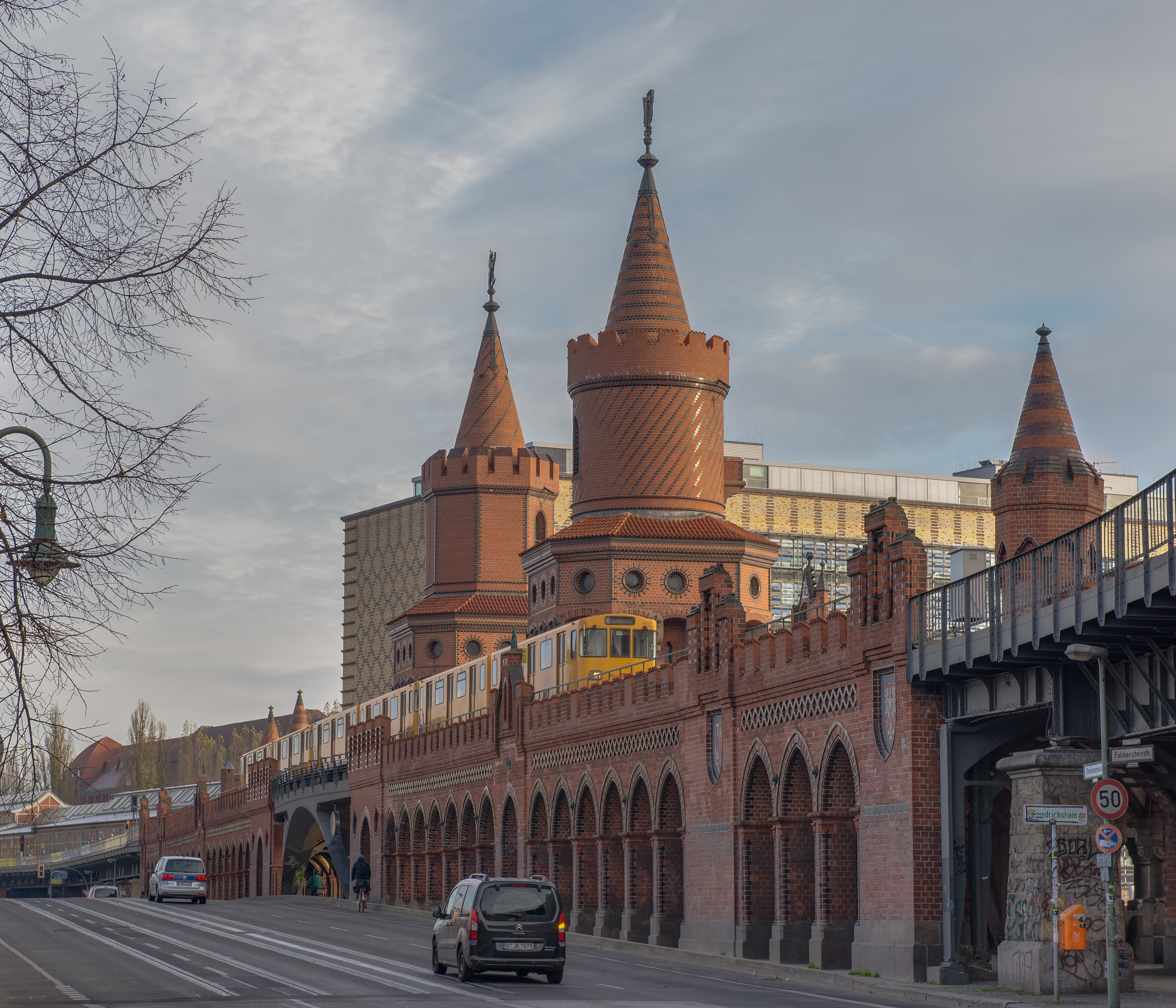 Oberbaumbrücke November 2013 02