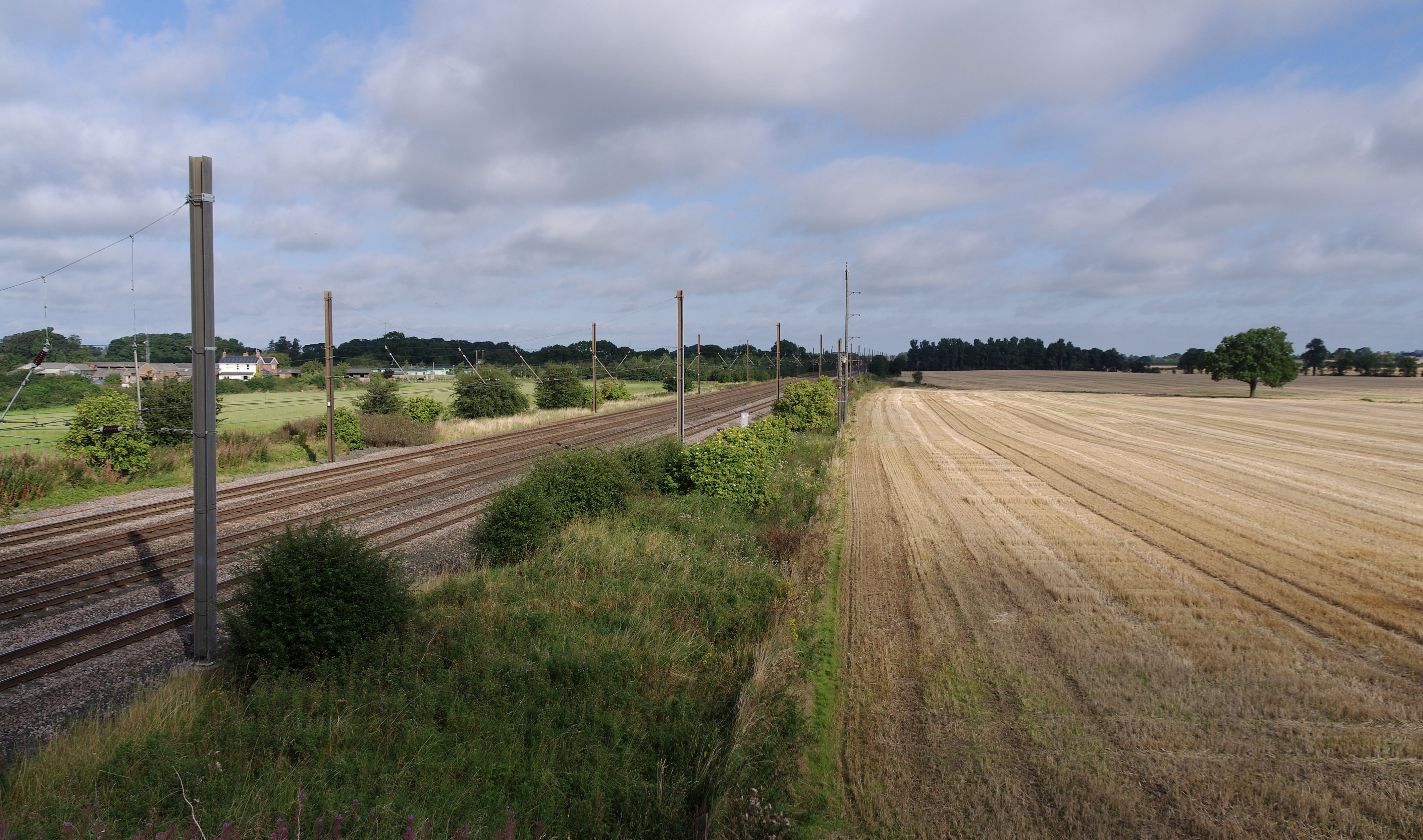 Otterington railway station MMB 02