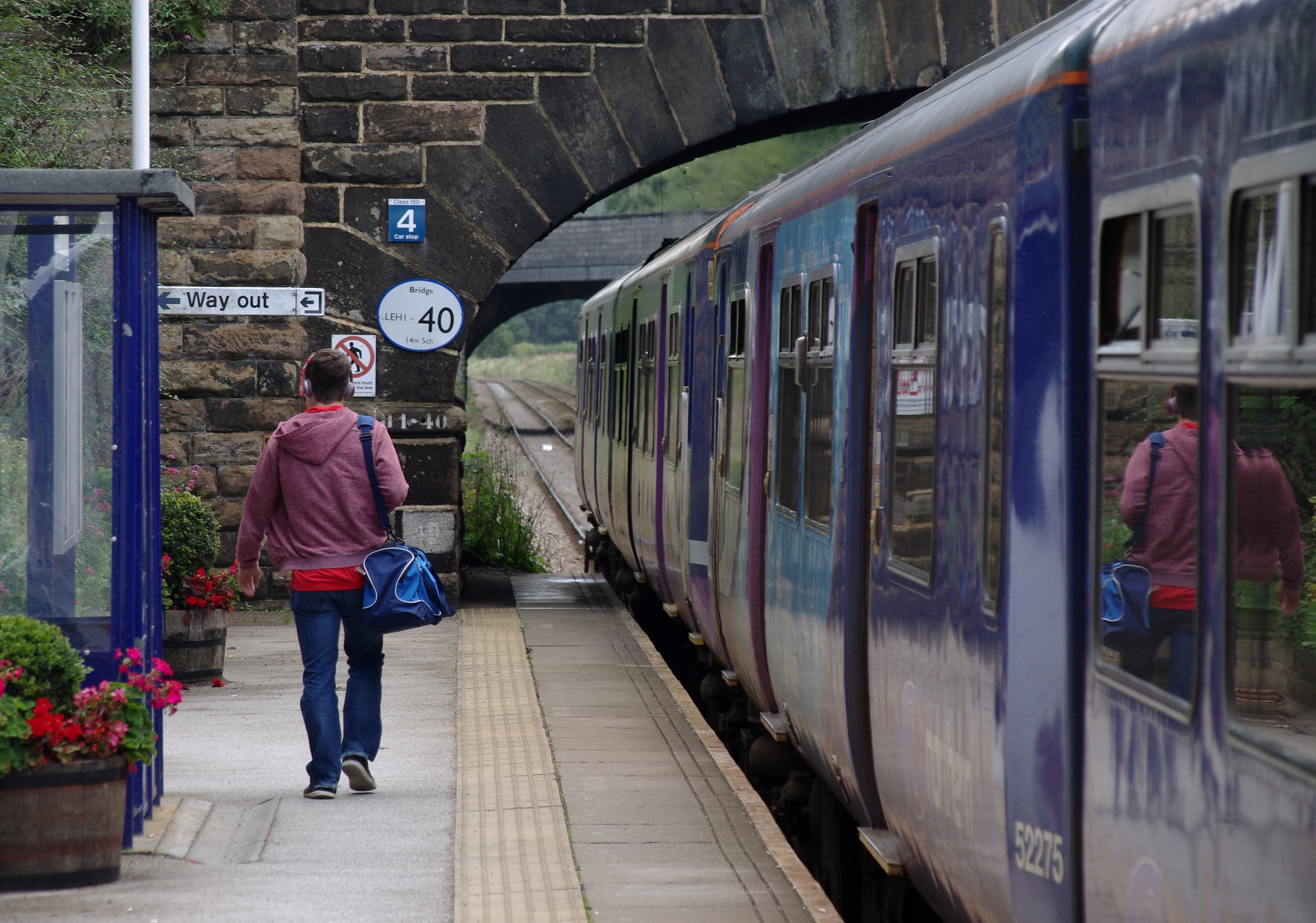 Pannal railway station MMB 05 150226 150275